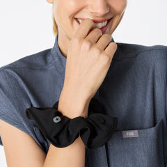 FIGS Scrunchie - Black