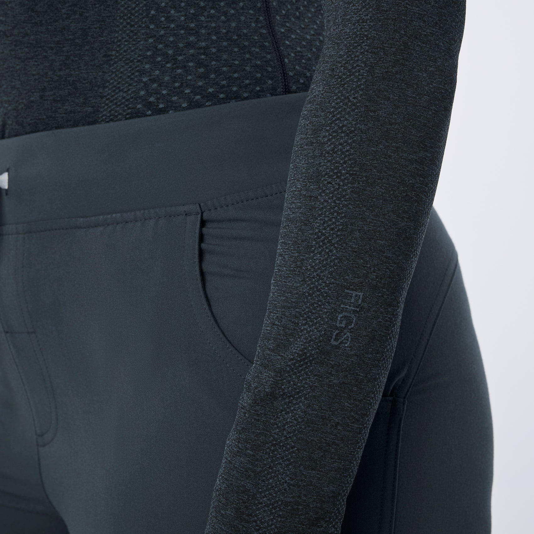 Salta Seamless Long-Sleeve Underscrub - Dark Harbor
