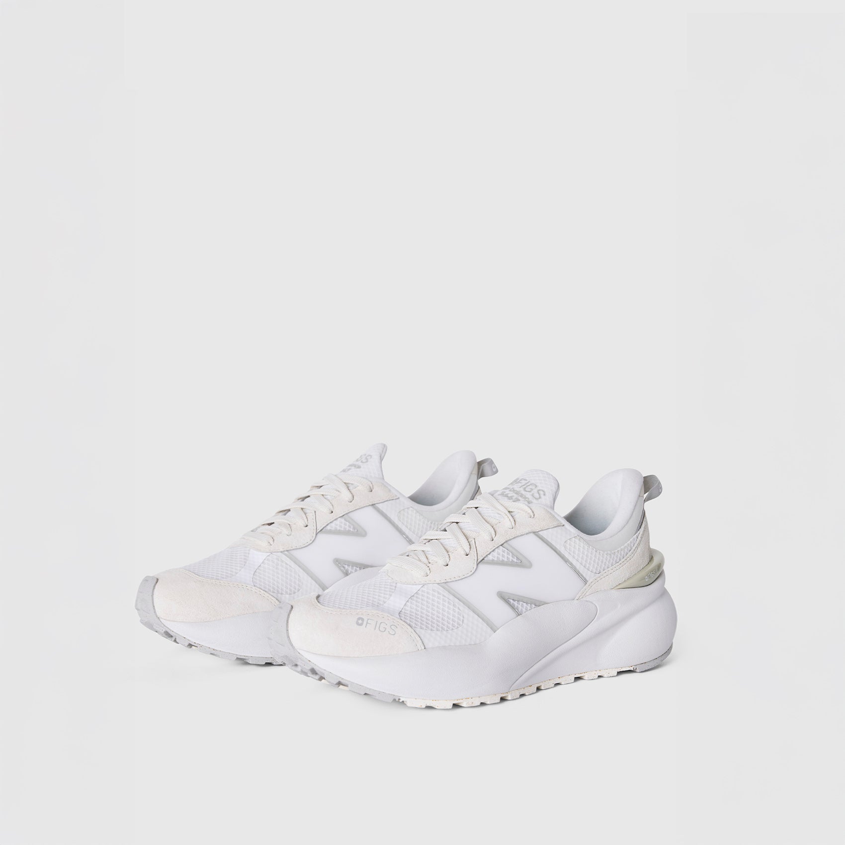FIGS | New Balance 3447 - Cream/Grey