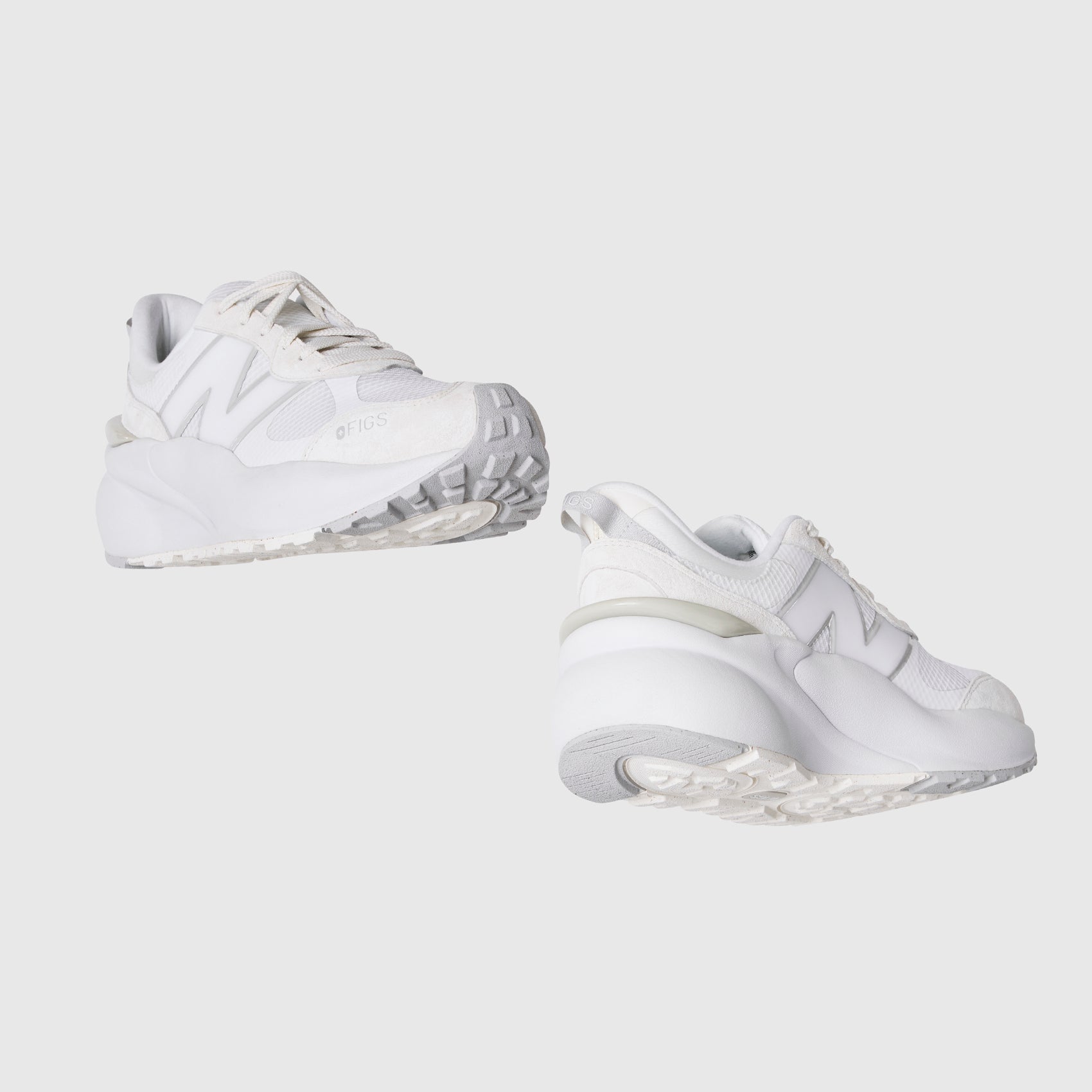FIGS | New Balance 3447 - Cream/Grey