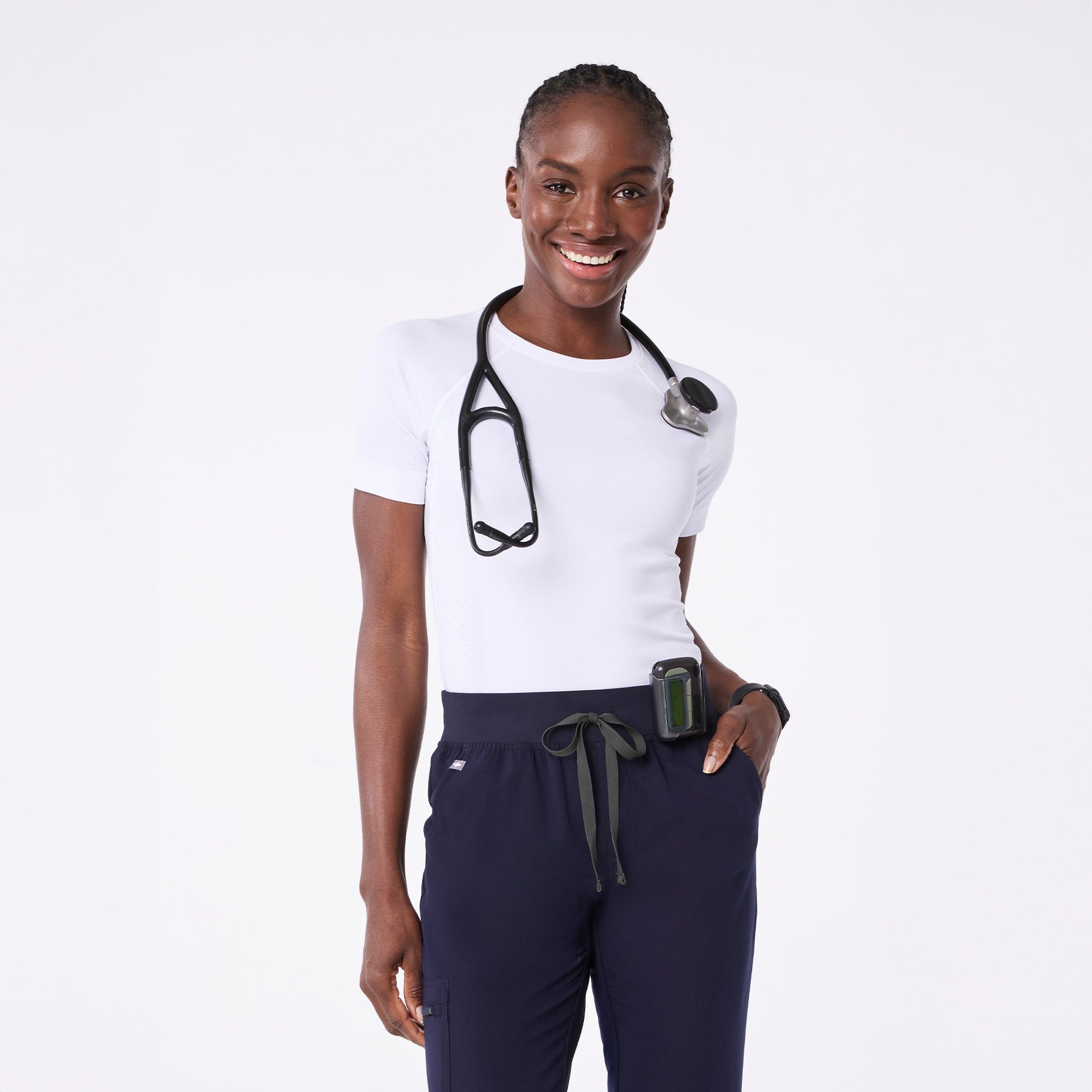 Salta Seamless Short-Sleeve Underscrub - White