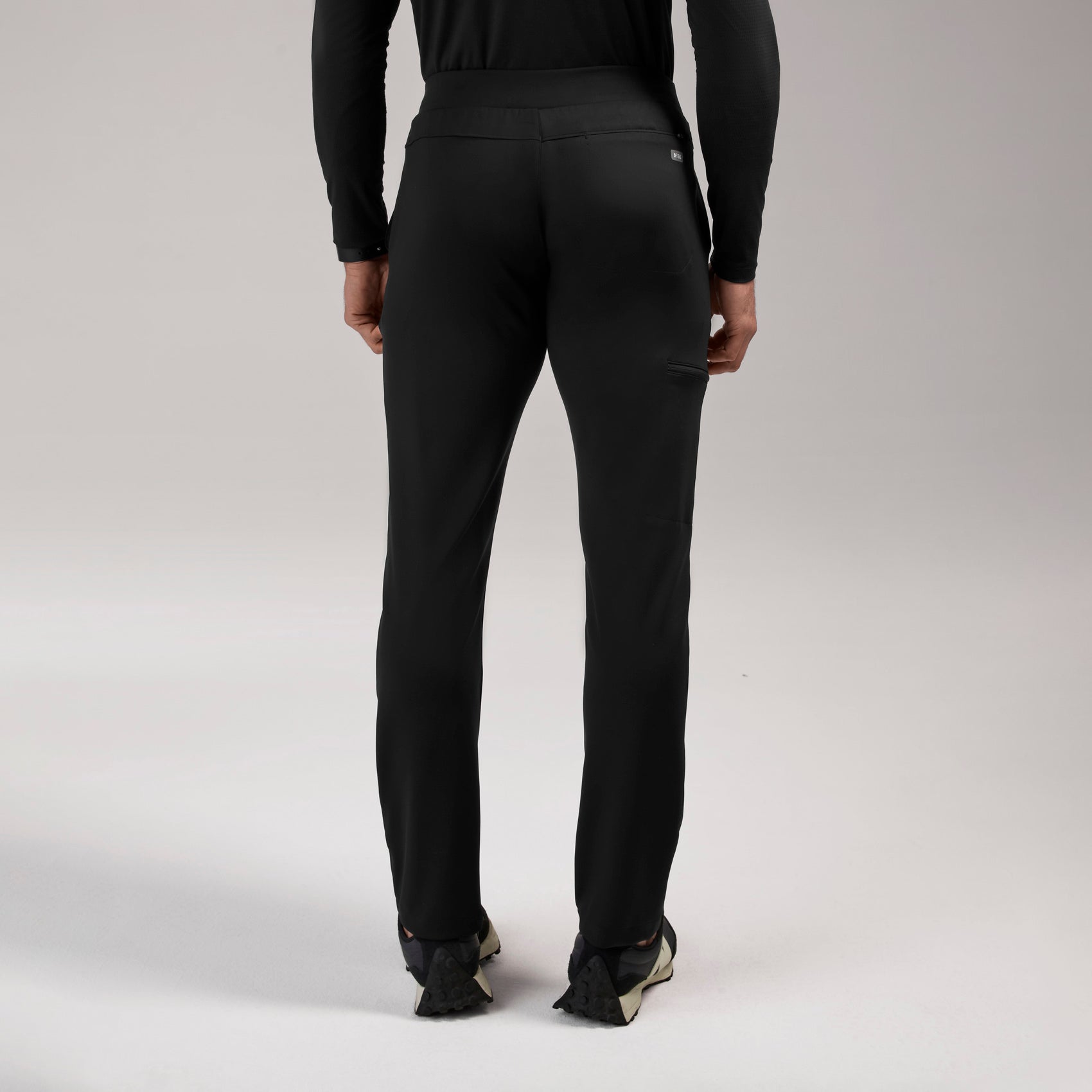 Pierre Slim Tapered Scrub Pant - Black