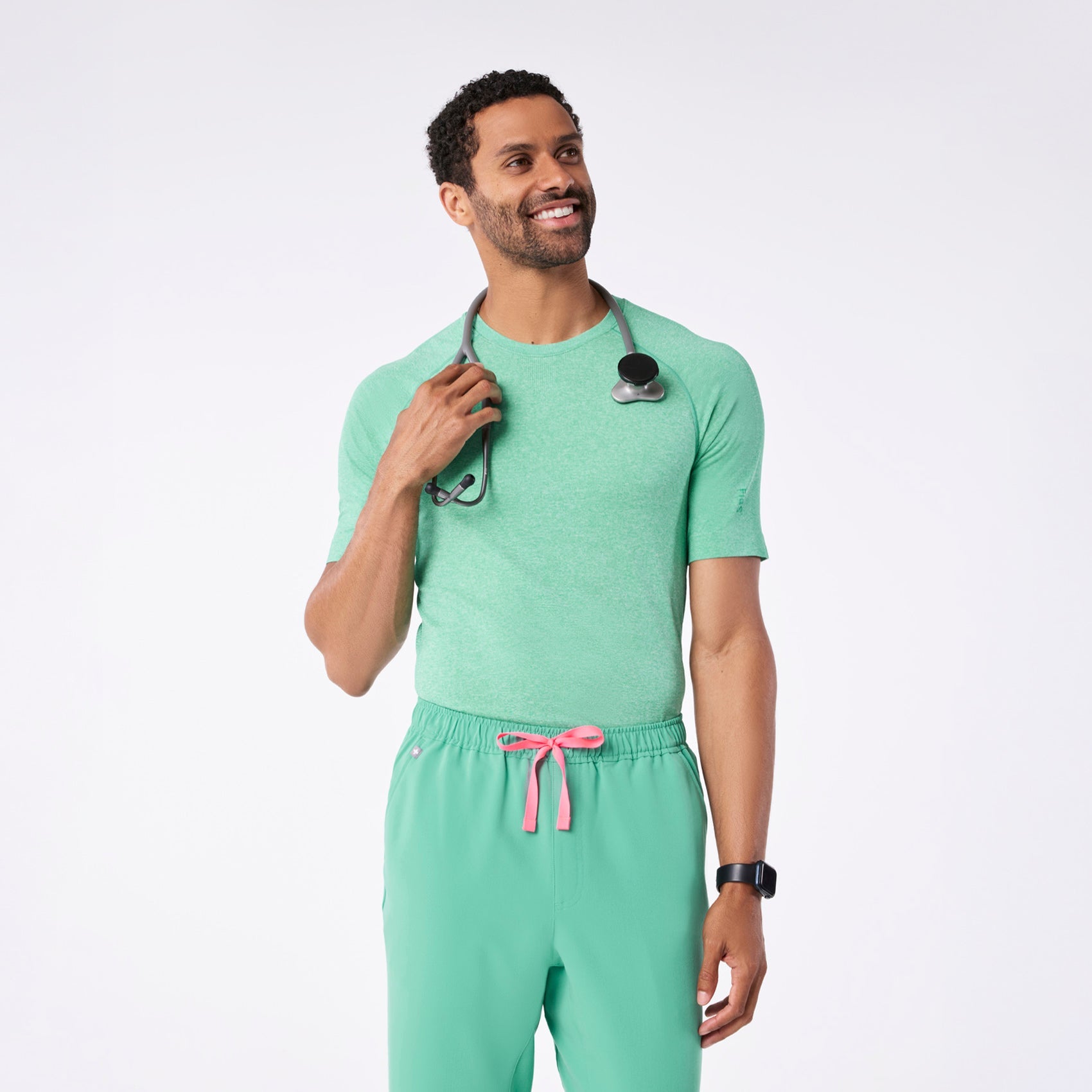 Makato Seamless Short-Sleeve Underscrub - Surgical Green