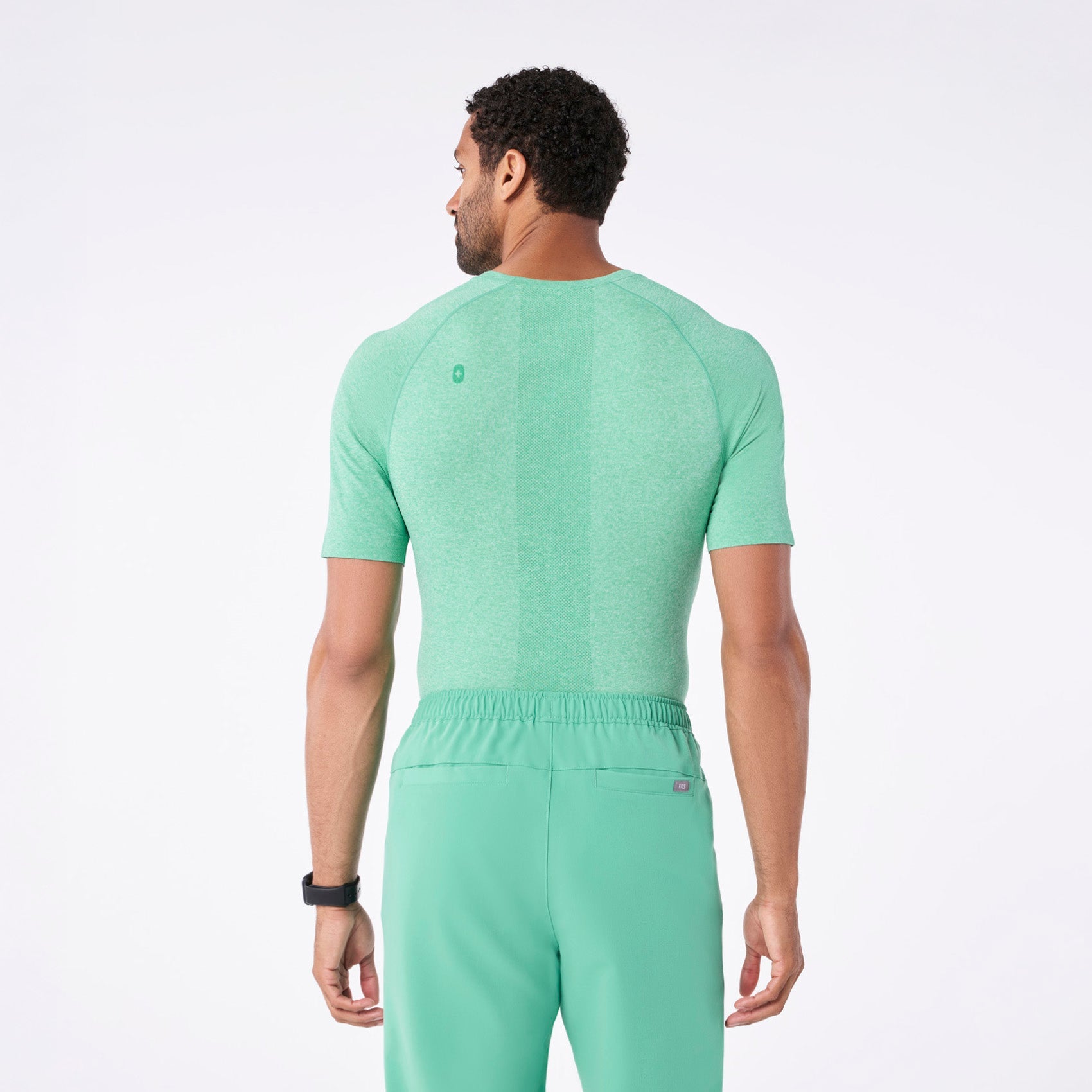 Makato Seamless Short-Sleeve Underscrub - Surgical Green