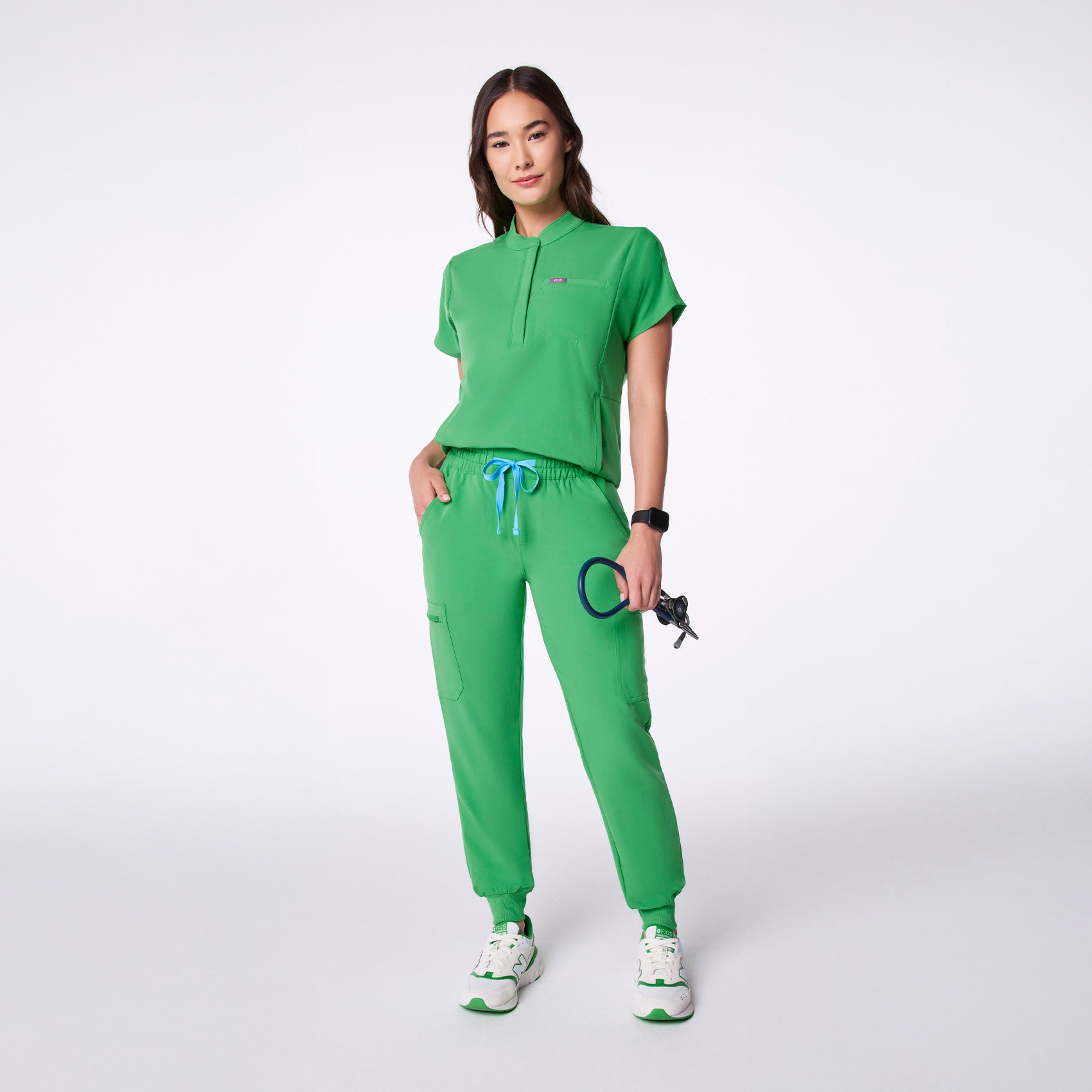 Montex Relaxed Scrub Top - Emerald