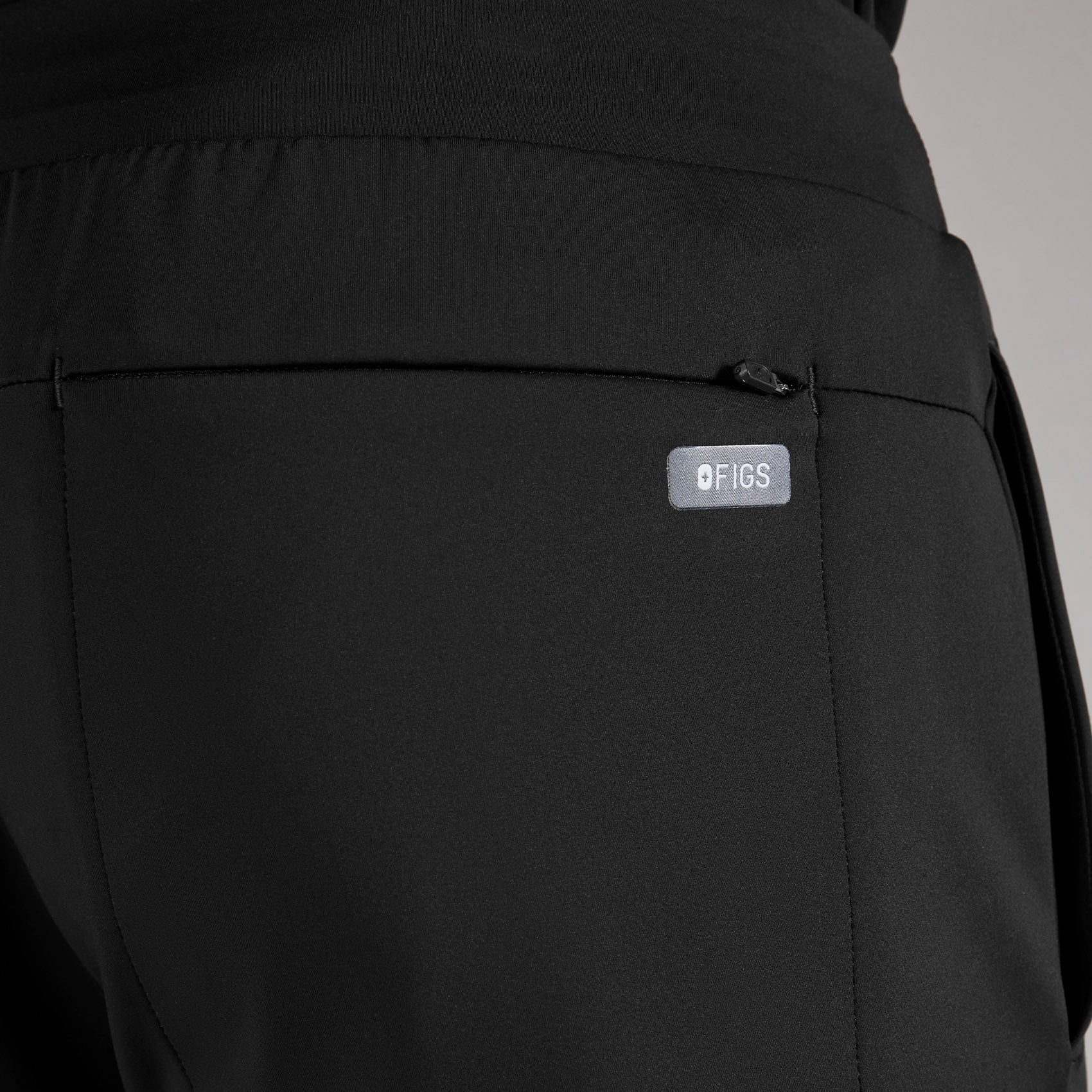 Forster Slim Jogger Scrub Pant - Black
