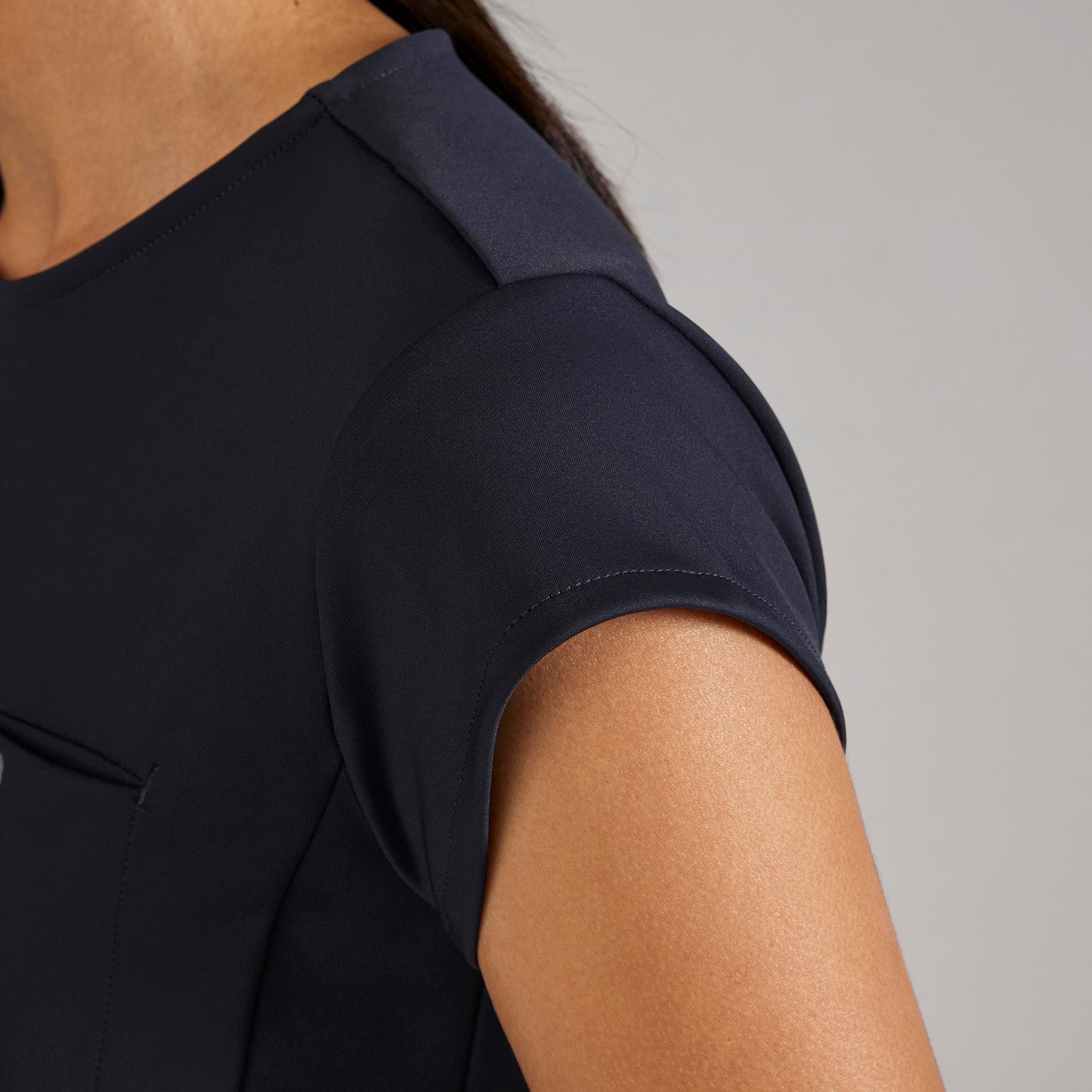 Alma Slim Crewneck Tunic Scrub Top - Navy