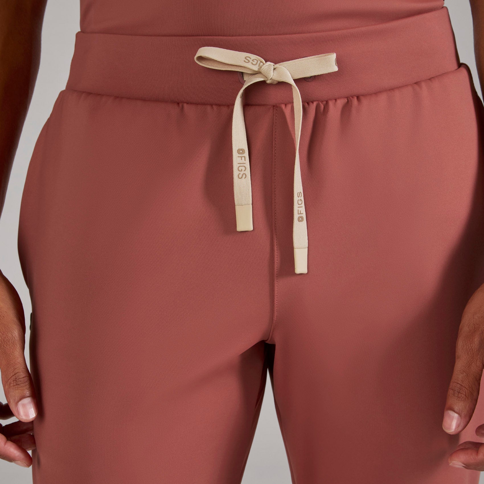 Forster Slim Jogger Scrub Pant - Rosewood