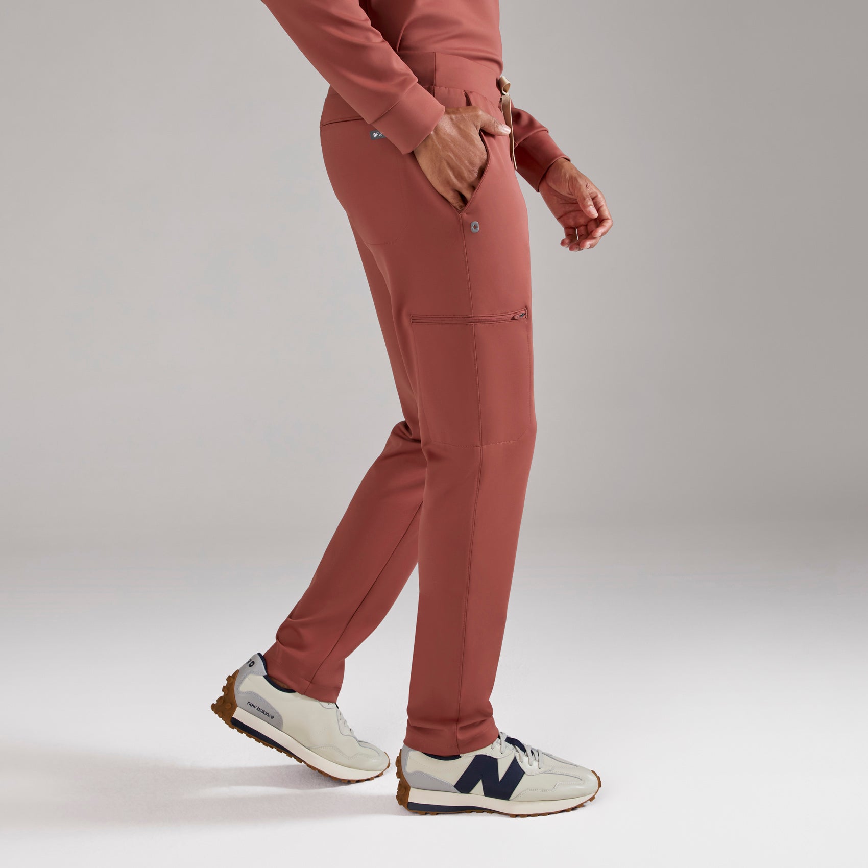 Pierre Slim Tapered Scrub Pant - Rosewood