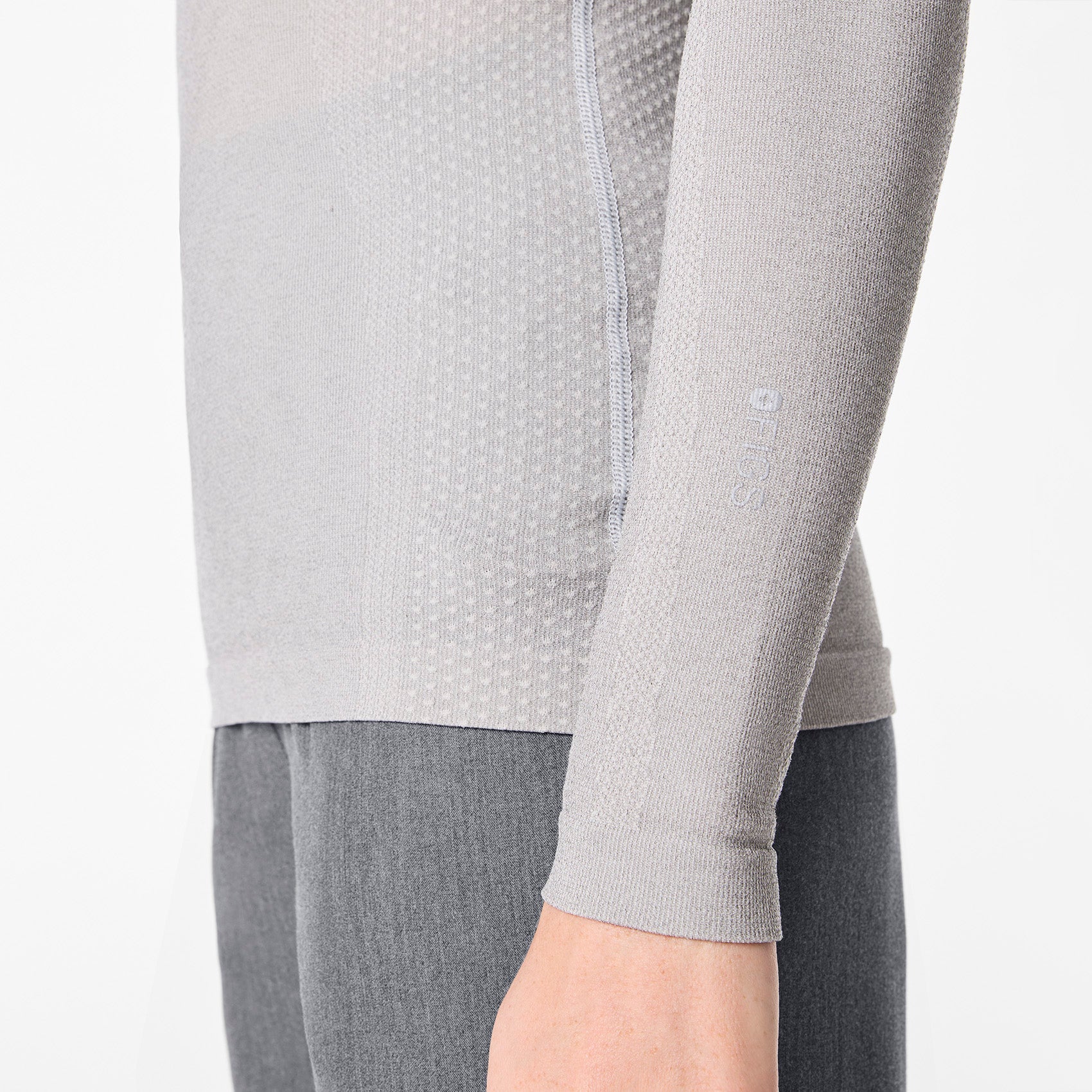 Salta Shimmer Long-Sleeve Underscrub - Silver Frost