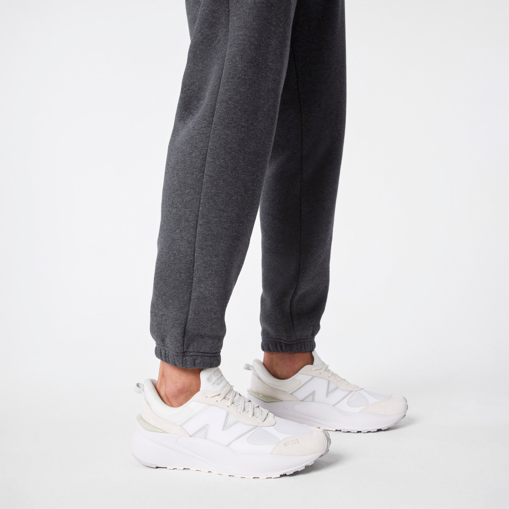 Off-Shift Relaxed Jogger Sweatpants™ - Charcoal Heather Grey