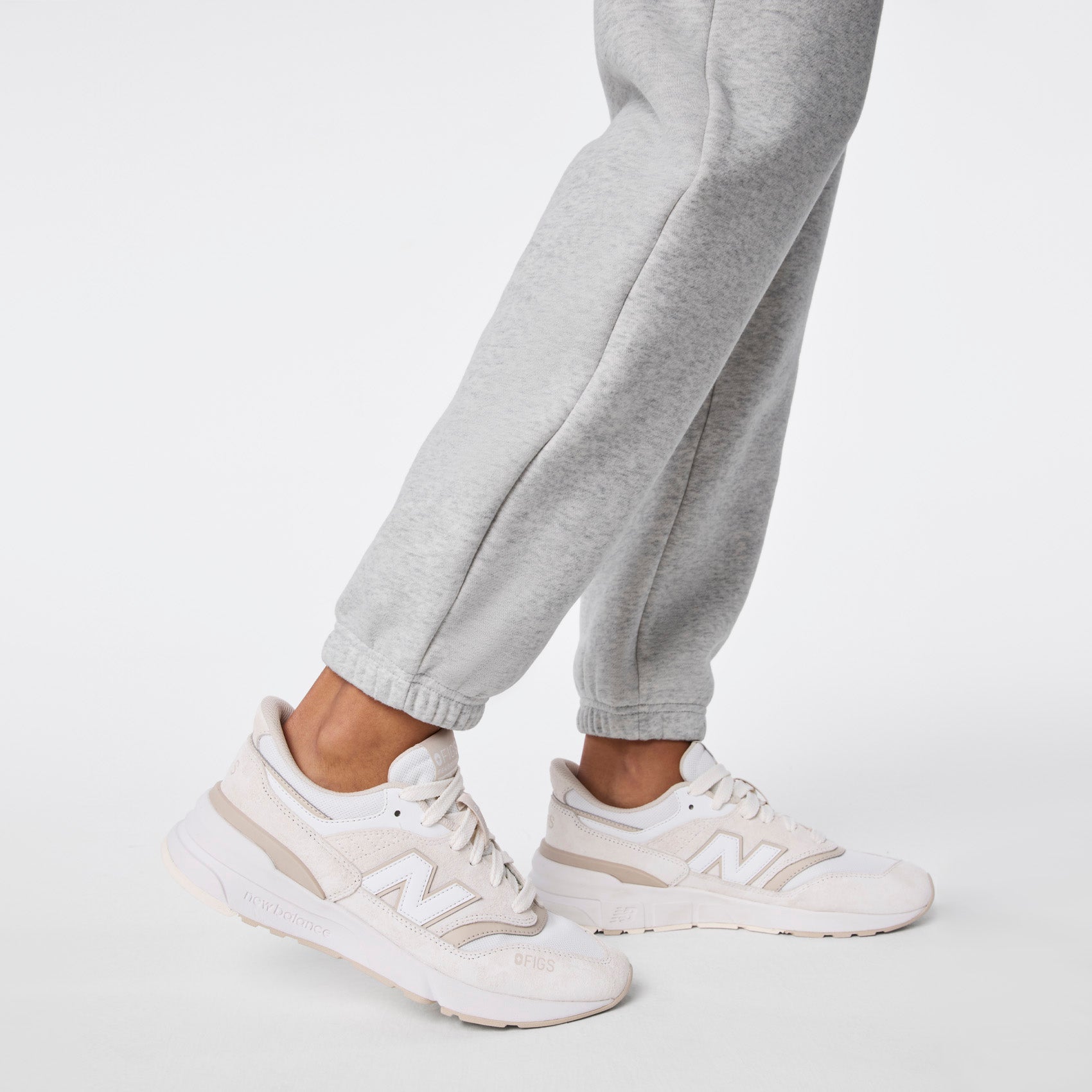 Off-Shift Relaxed Jogger Sweatpants™ - Heather Grey