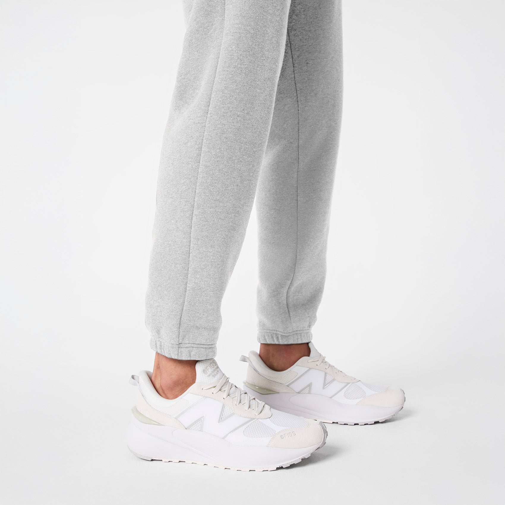 Off-Shift Relaxed Jogger Sweatpants™ - Heather Grey