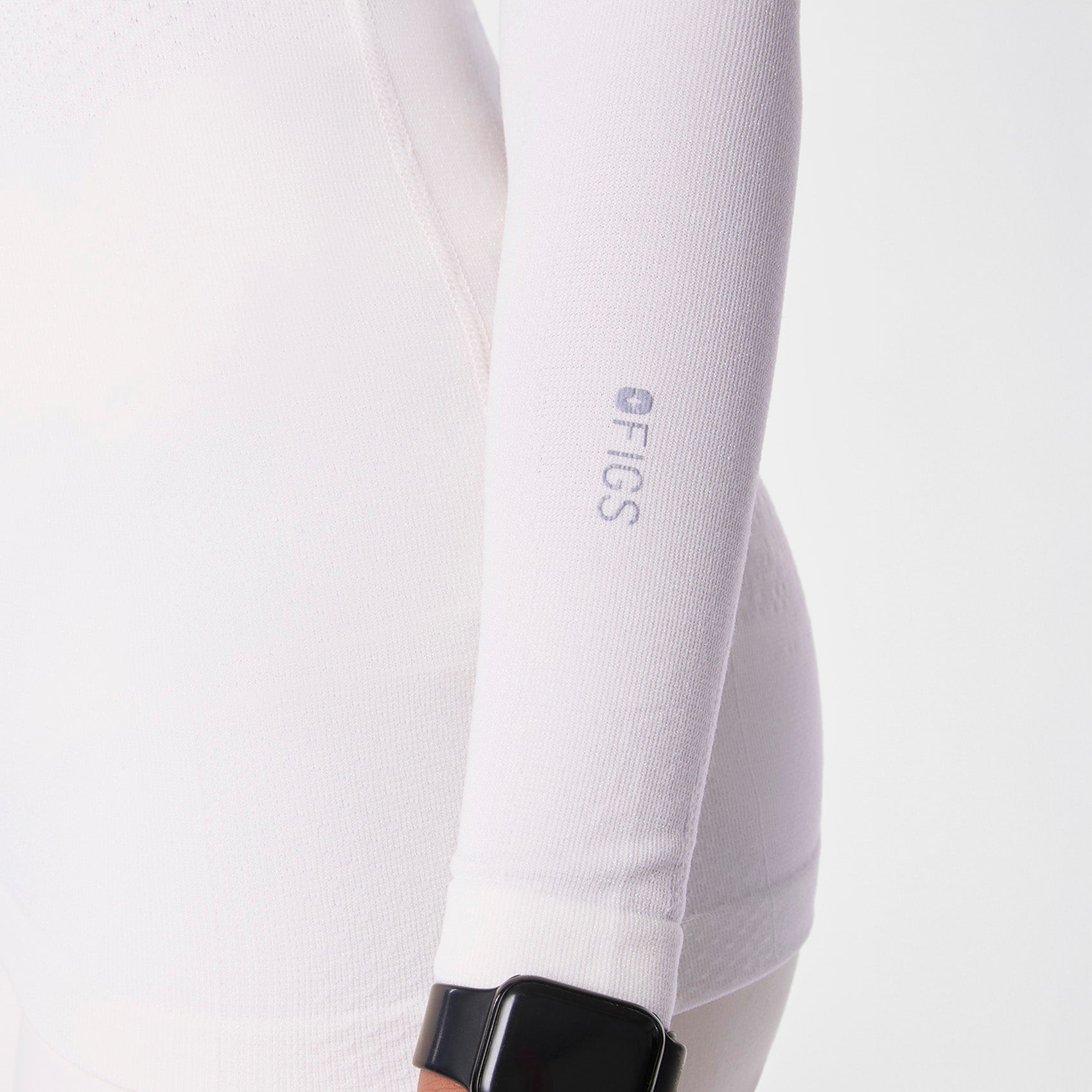 Salta Shimmer Long-Sleeve Underscrub - Off White