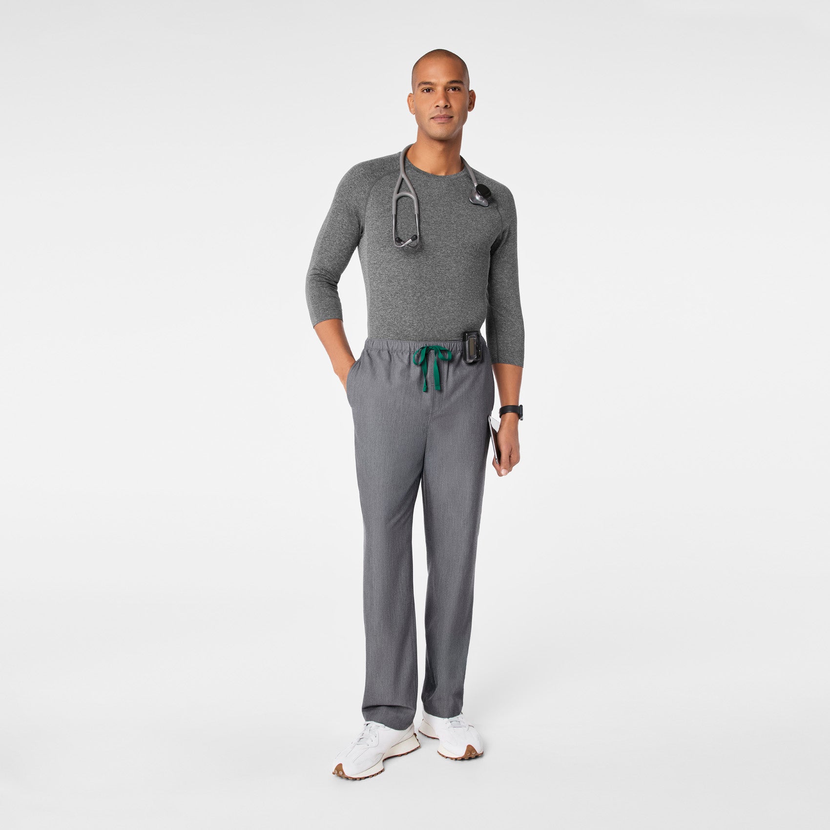 Makato Seamless ¾ Sleeve Underscrub - Graphite