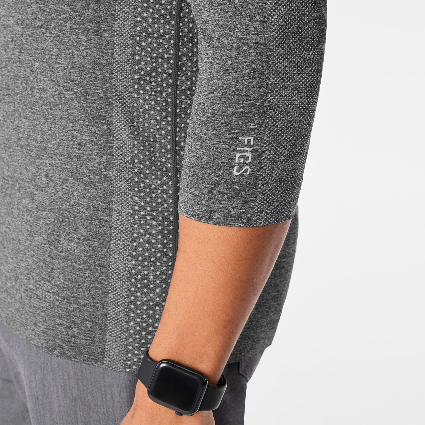 Makato Seamless ¾ Sleeve Underscrub - Graphite