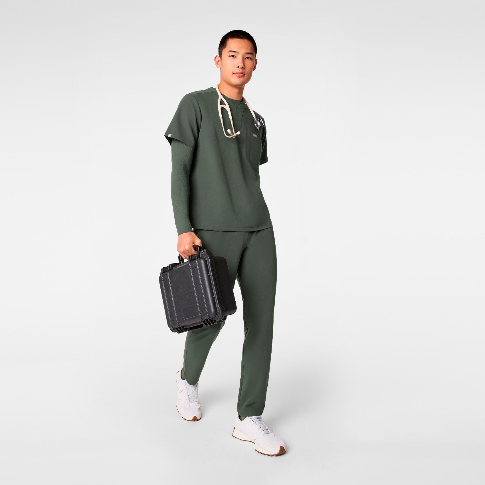 Surrey V-Neck Scrub Top - Moss