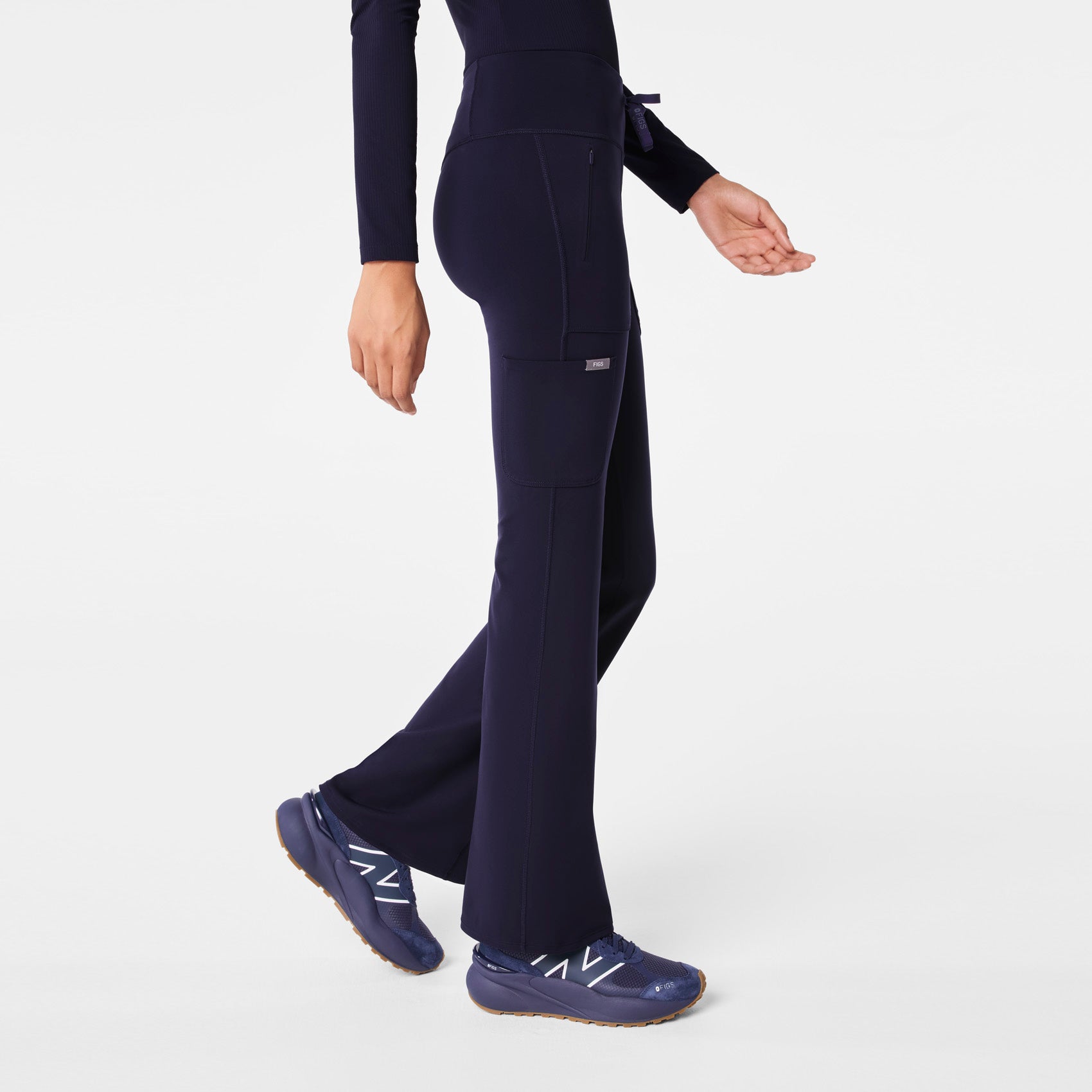 Ashland High-Rise Flare ScrubLegging™ - Navy