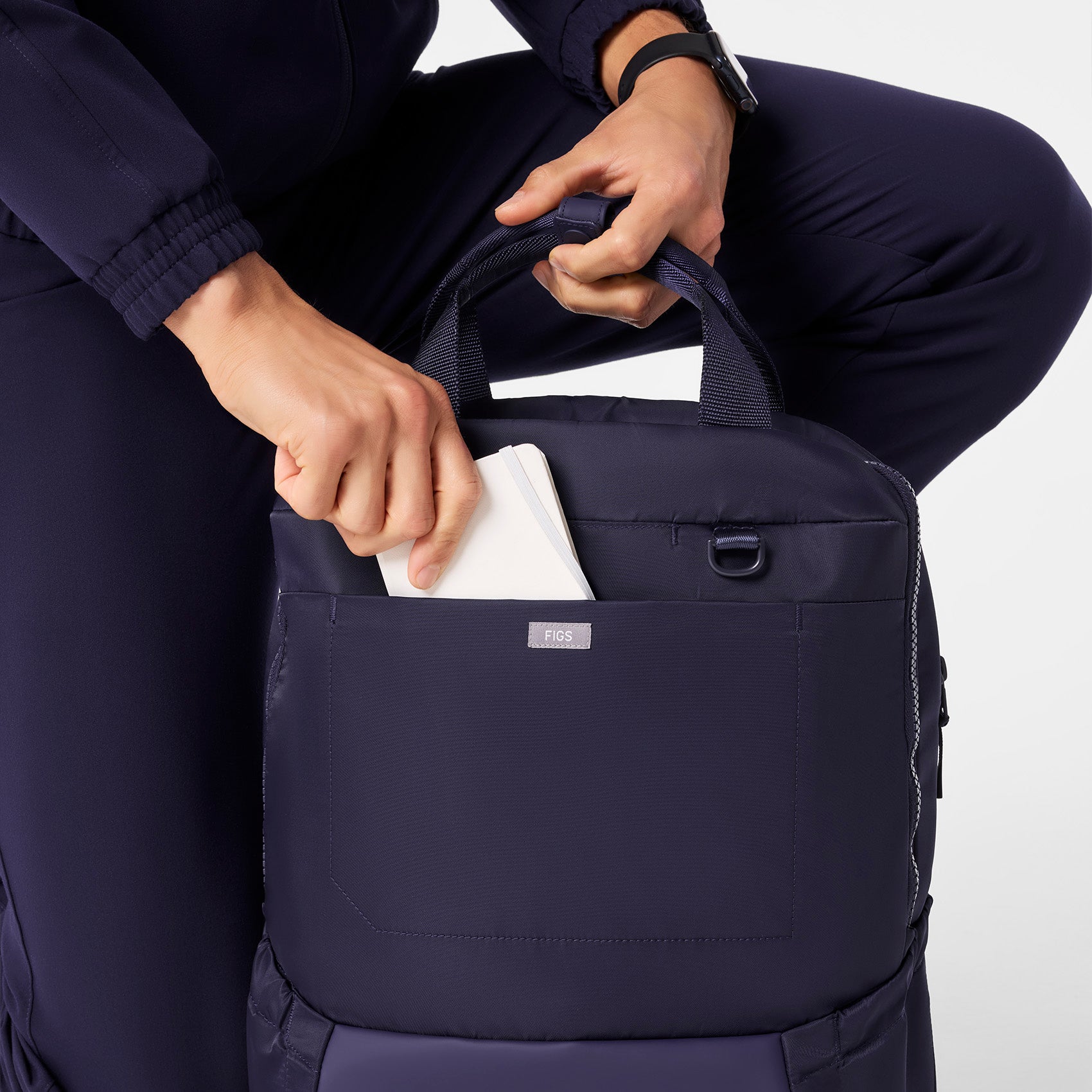  The Shift Backpack - Navy