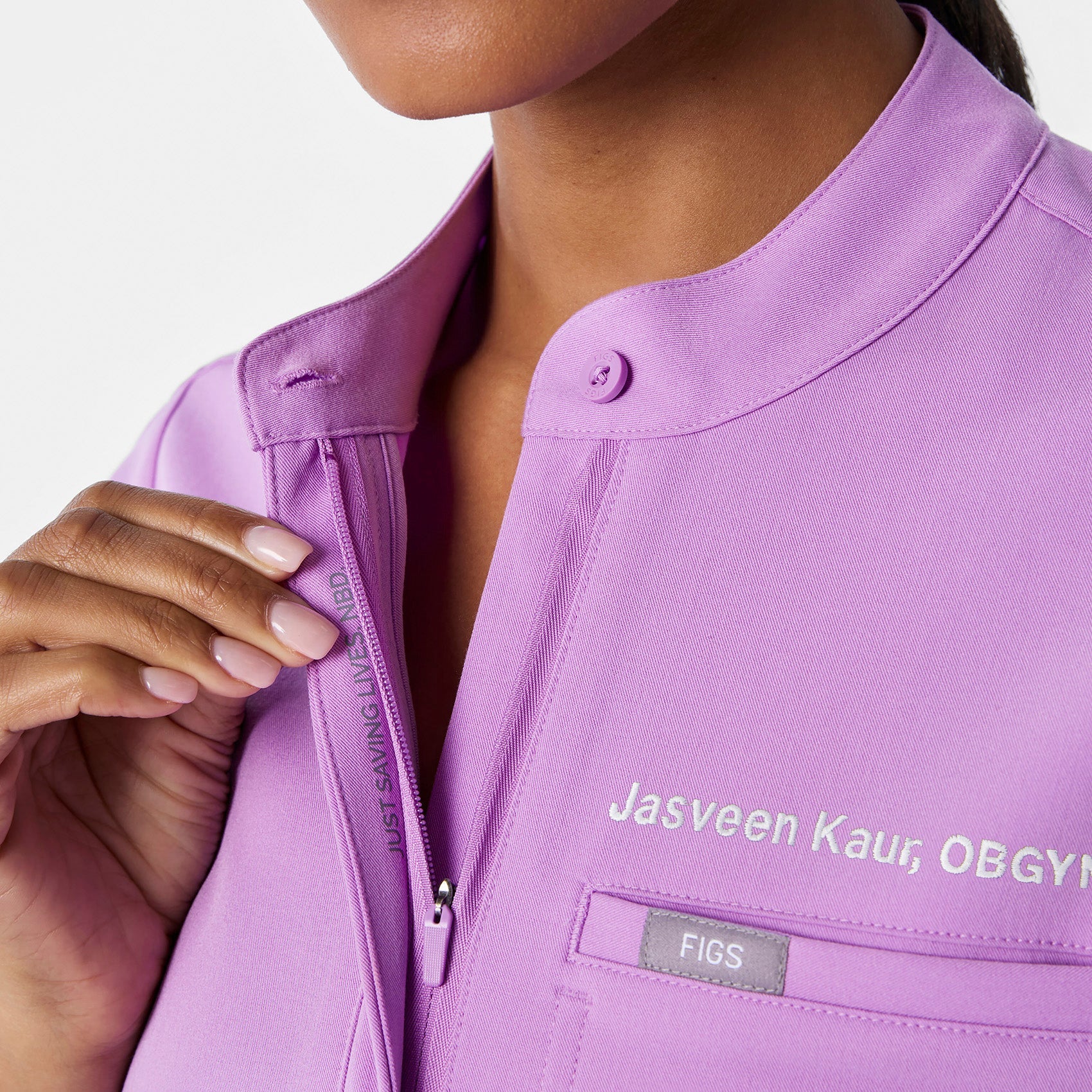Montex Relaxed Scrub Top - Wild Iris