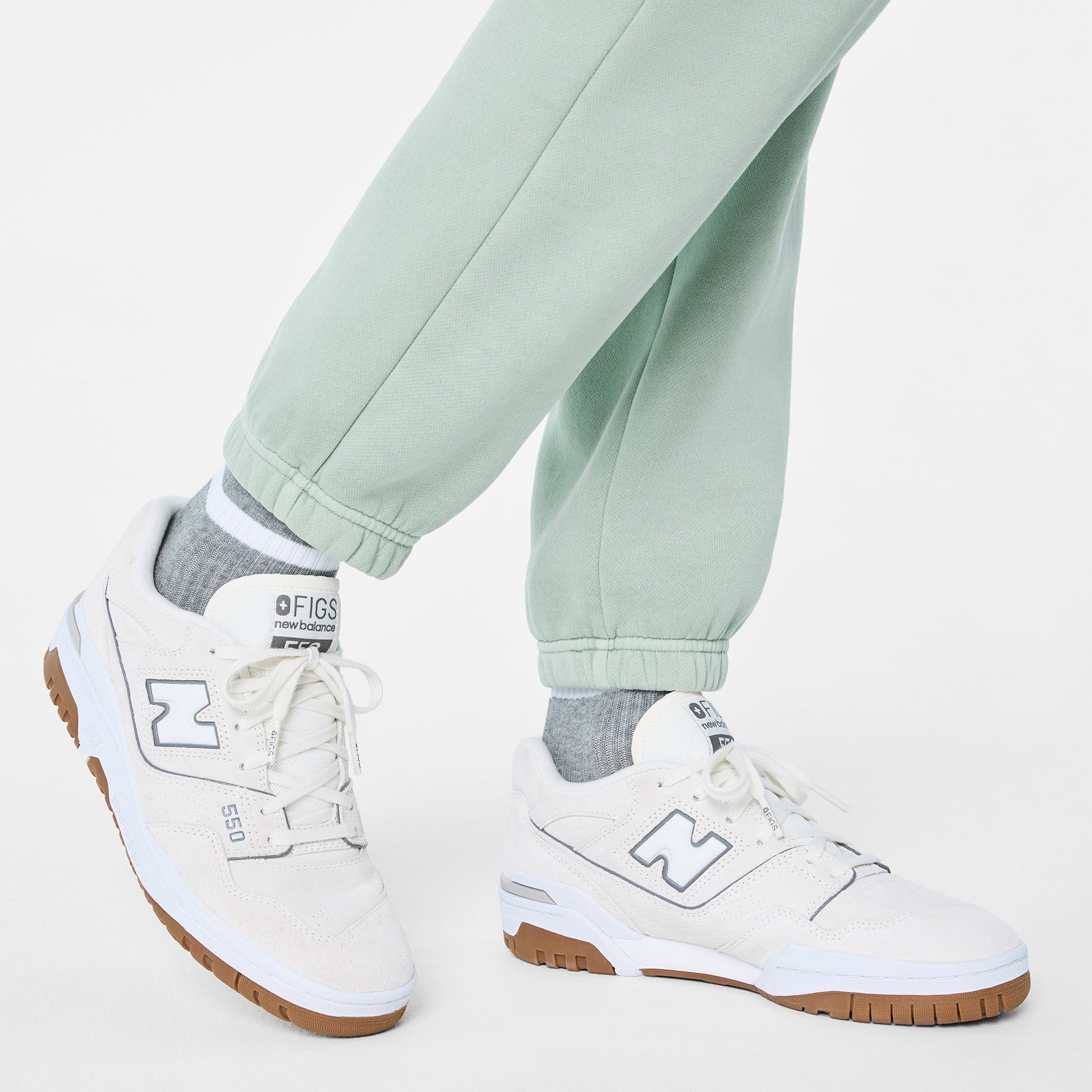 FIGS | New Balance 550 - Cream/Optic White