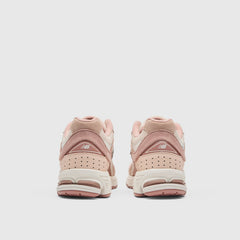FIGS | New Balance 2002R - Cool Clay