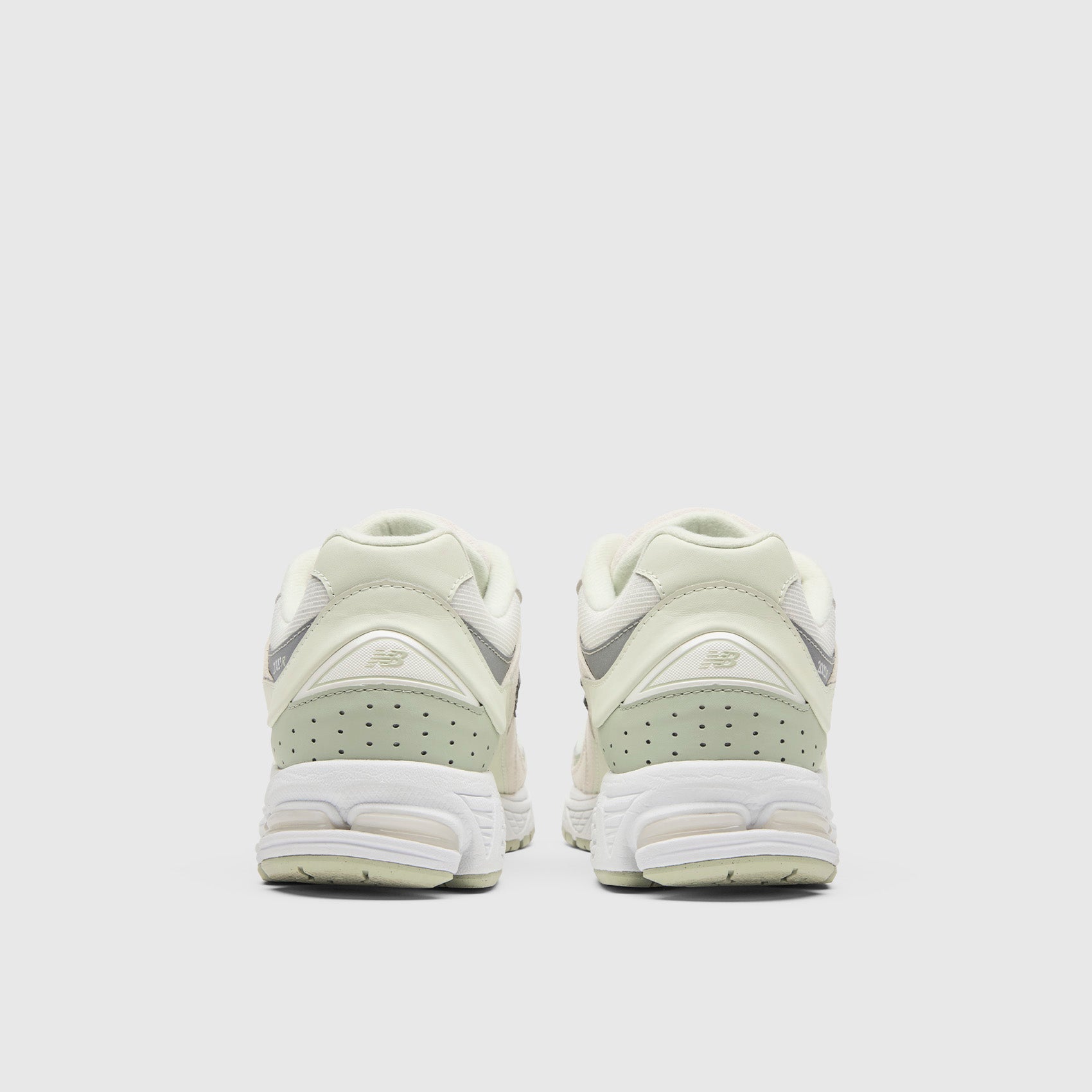 FIGS | New Balance 2002R - Sagewater