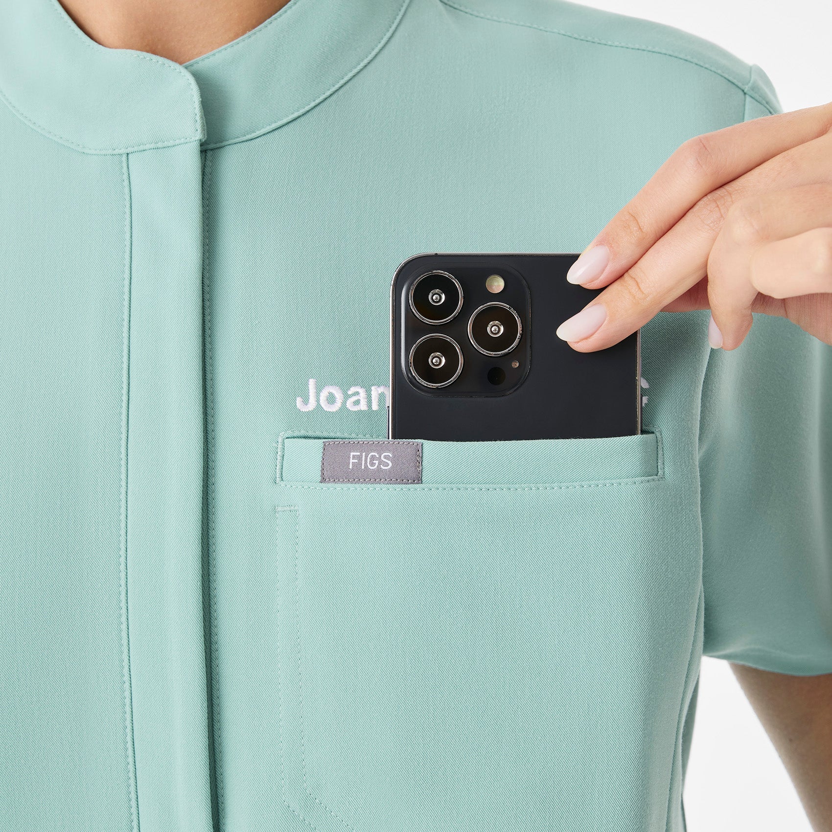 Montex Relaxed Scrub Top - Seaglass