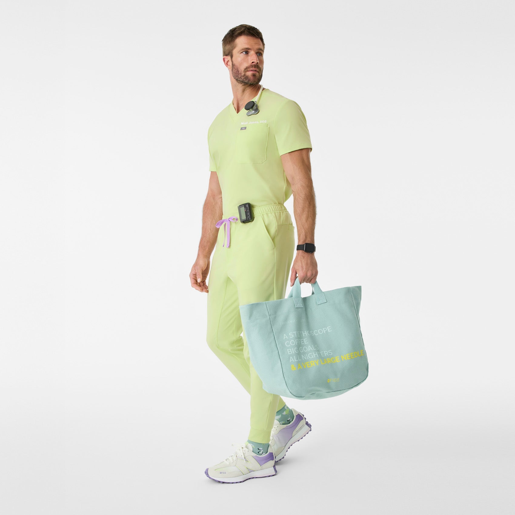A Very Large Needle Detachable Strap Tote - Seaglass
