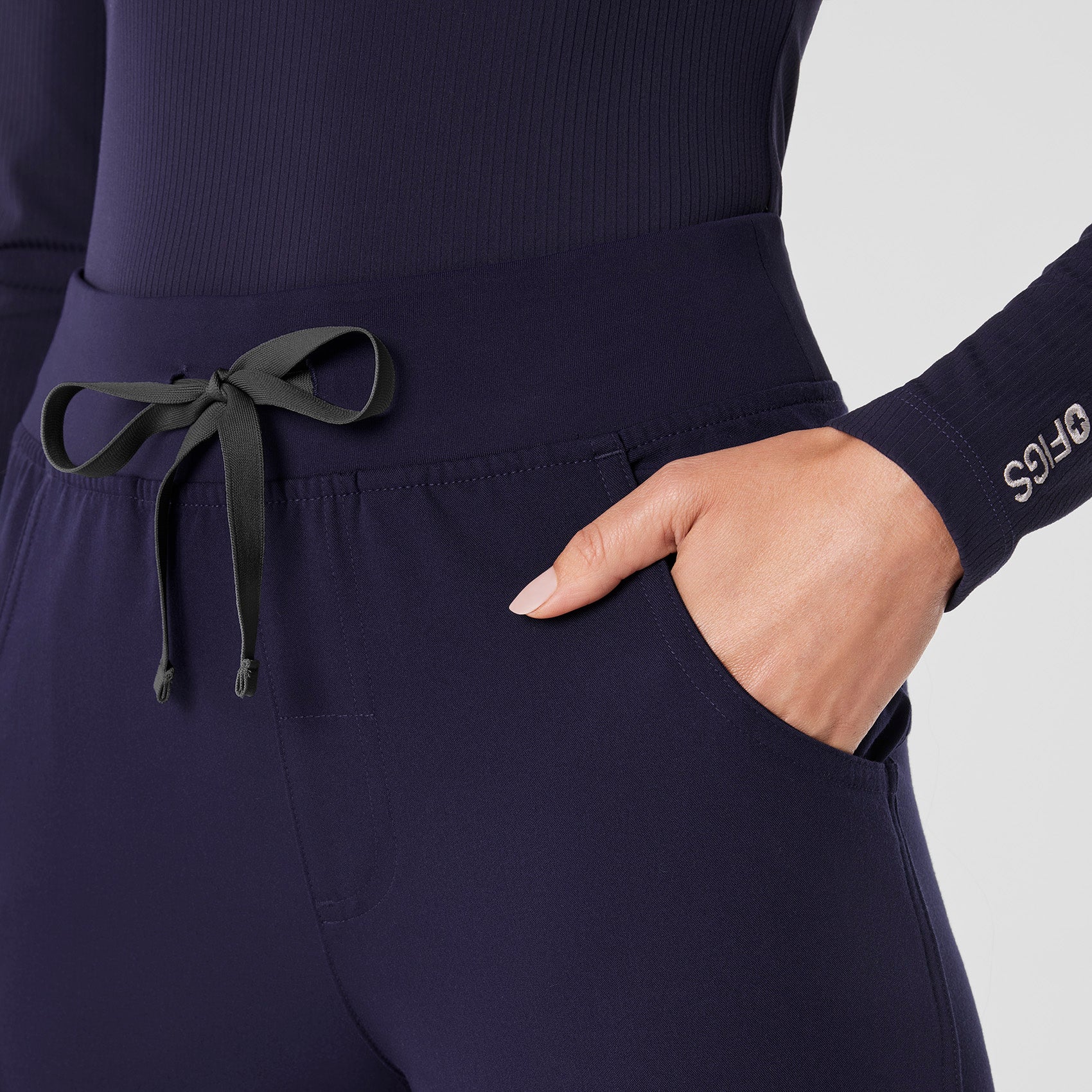 Kade High-Rise Straight-Leg Scrub Pant™ - Navy