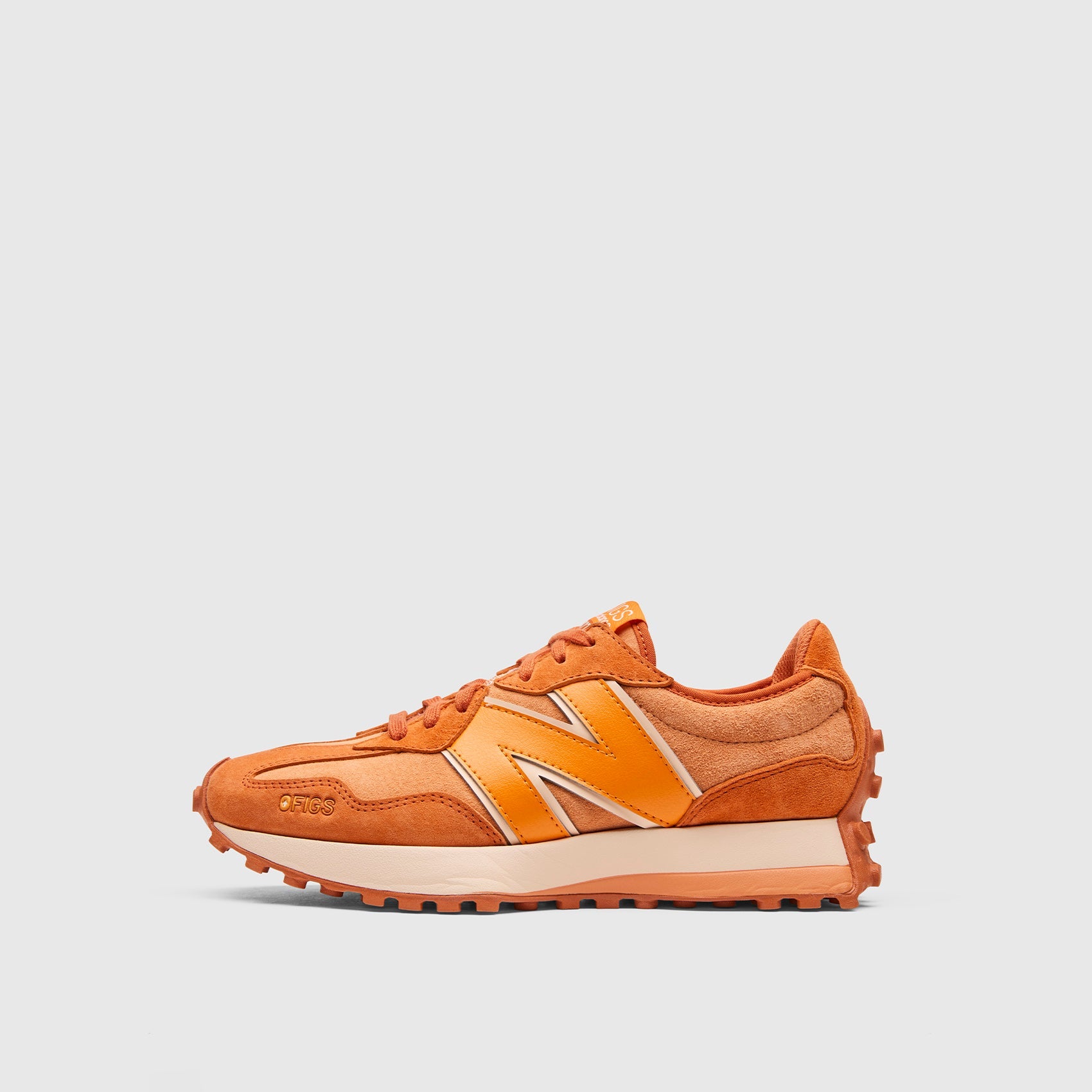 FIGS | New Balance 327 - Creamsicle