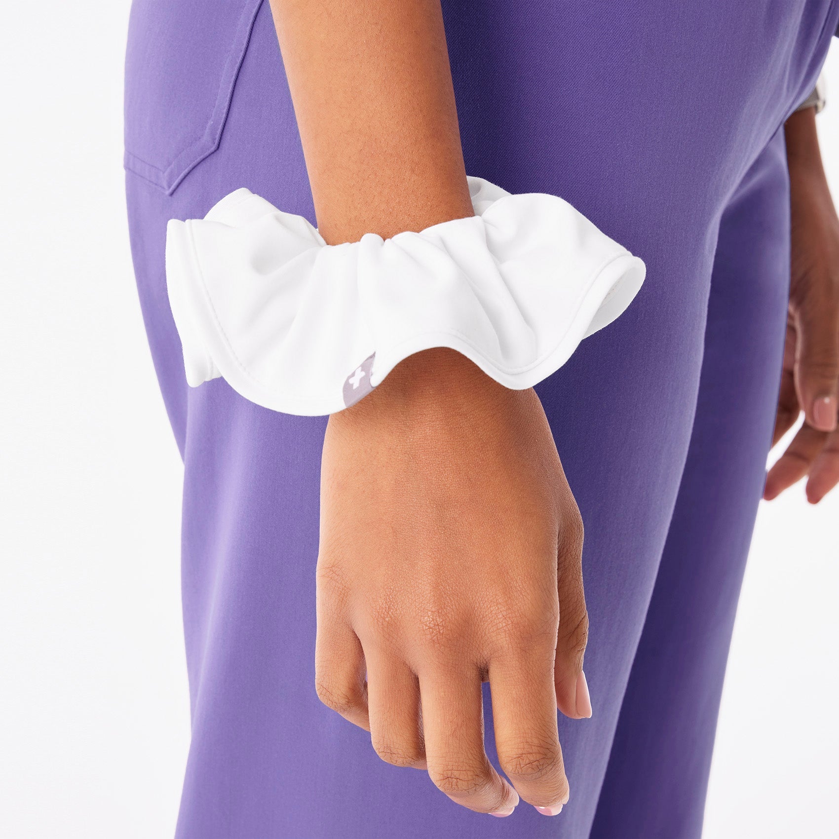 FIGS Scrunchie - Optic White