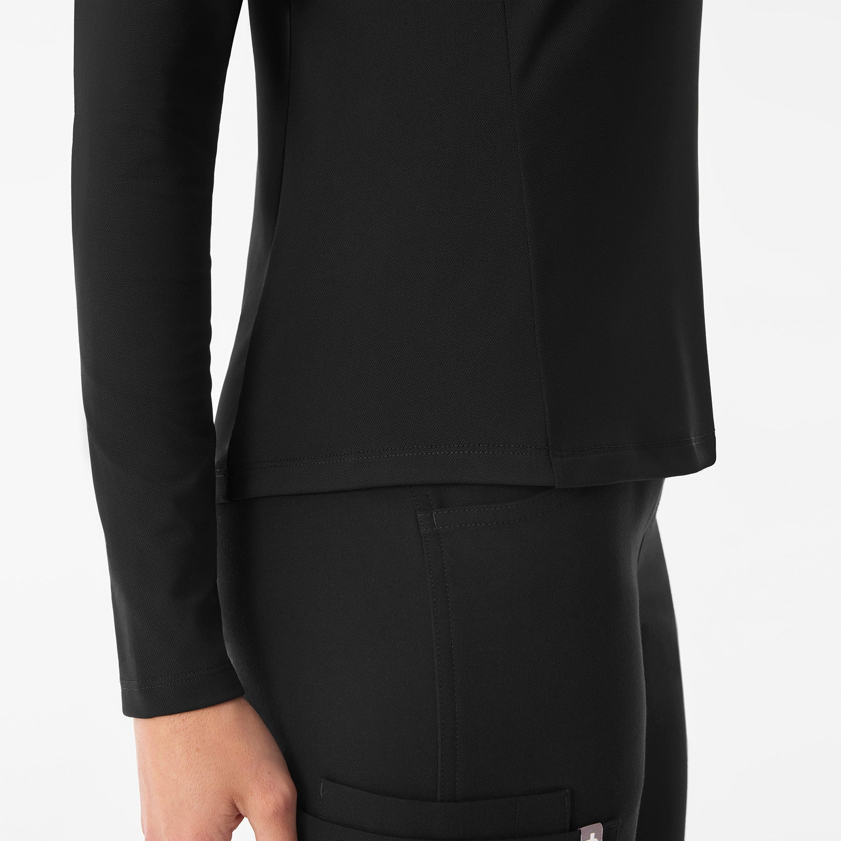 Bree Slim Long-Sleeve Scrub Top - Black