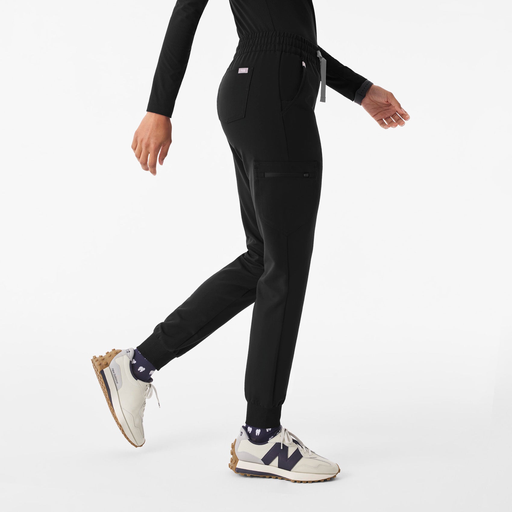 Zamora Ruched Jogger Scrub Pant™ - Black