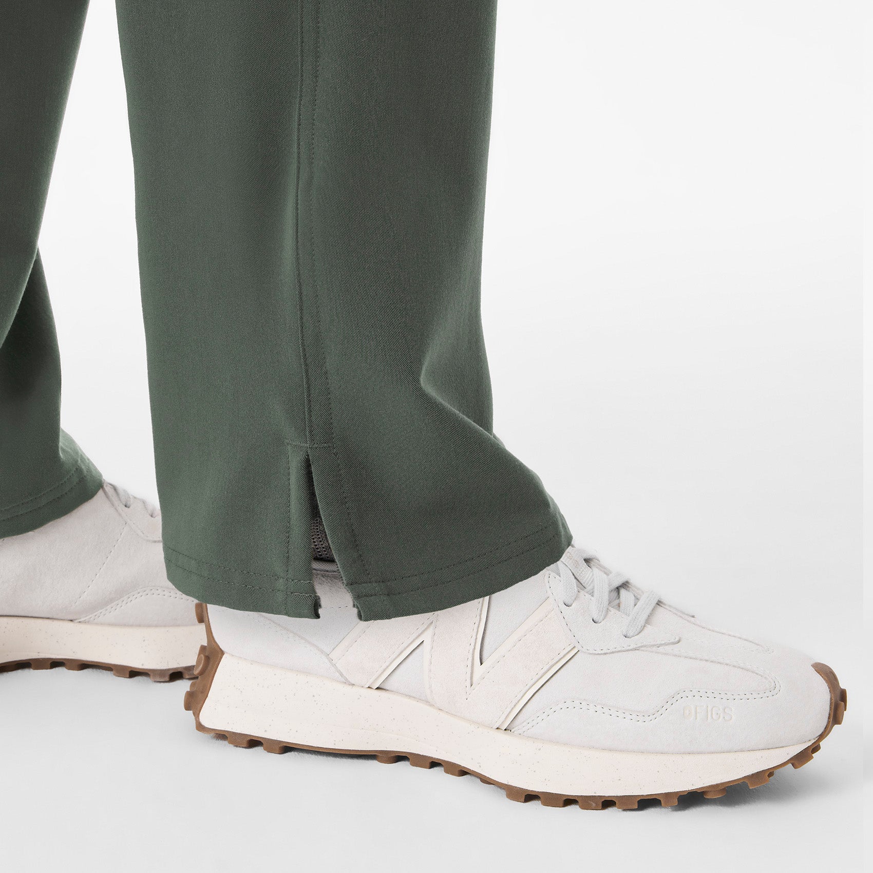 Kade Straight-Leg Scrub Pant™ - Moss