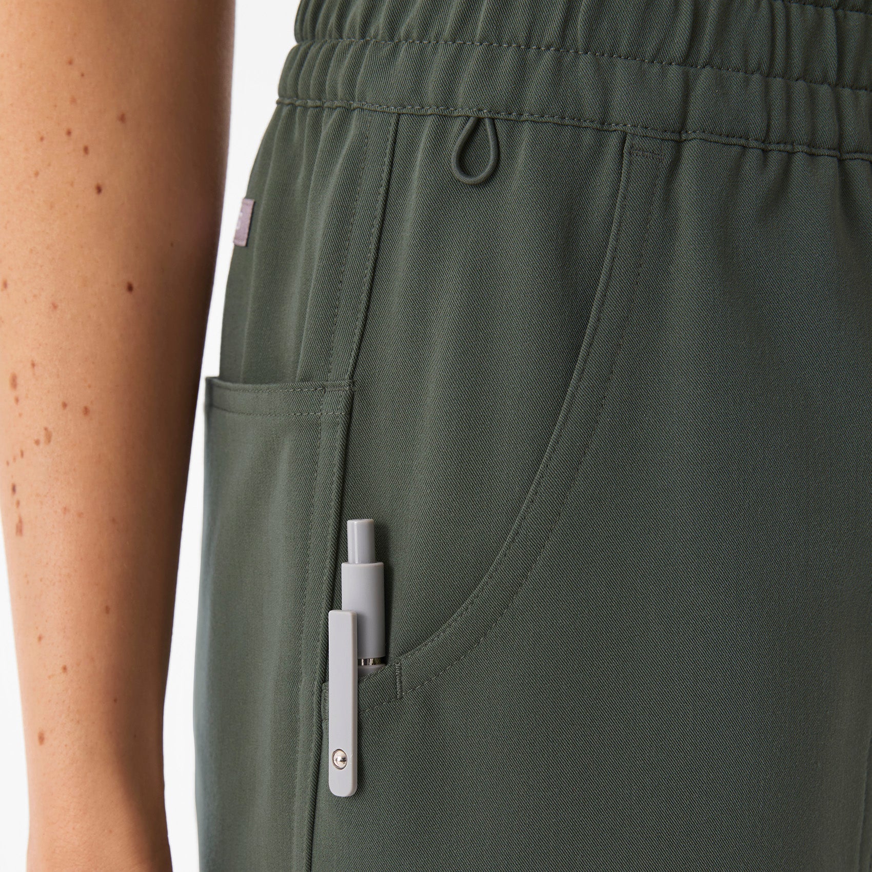 Roslyn Wide-Leg Scrub Pant  - Moss