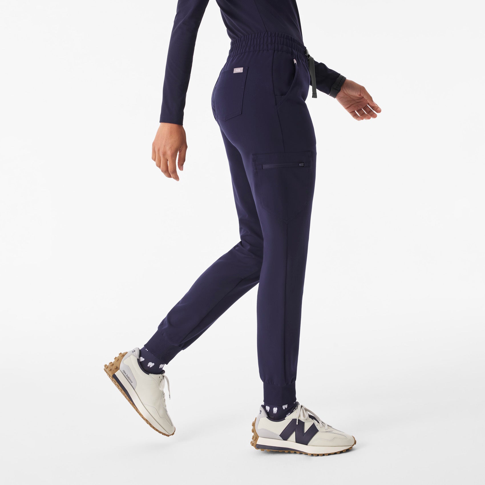 Zamora Ruched Jogger Scrub Pant™ - Navy