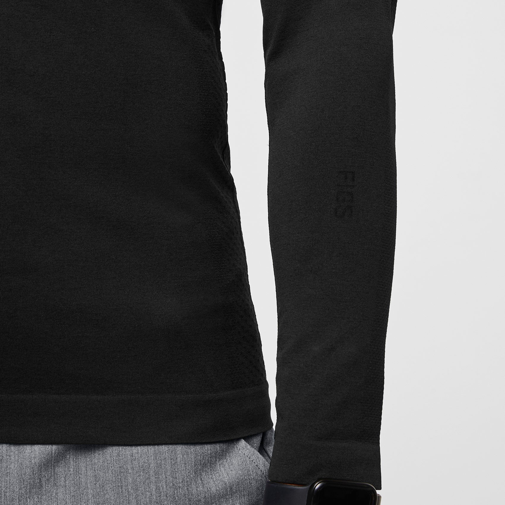 Makato Seamless Long-Sleeve Underscrub - Black