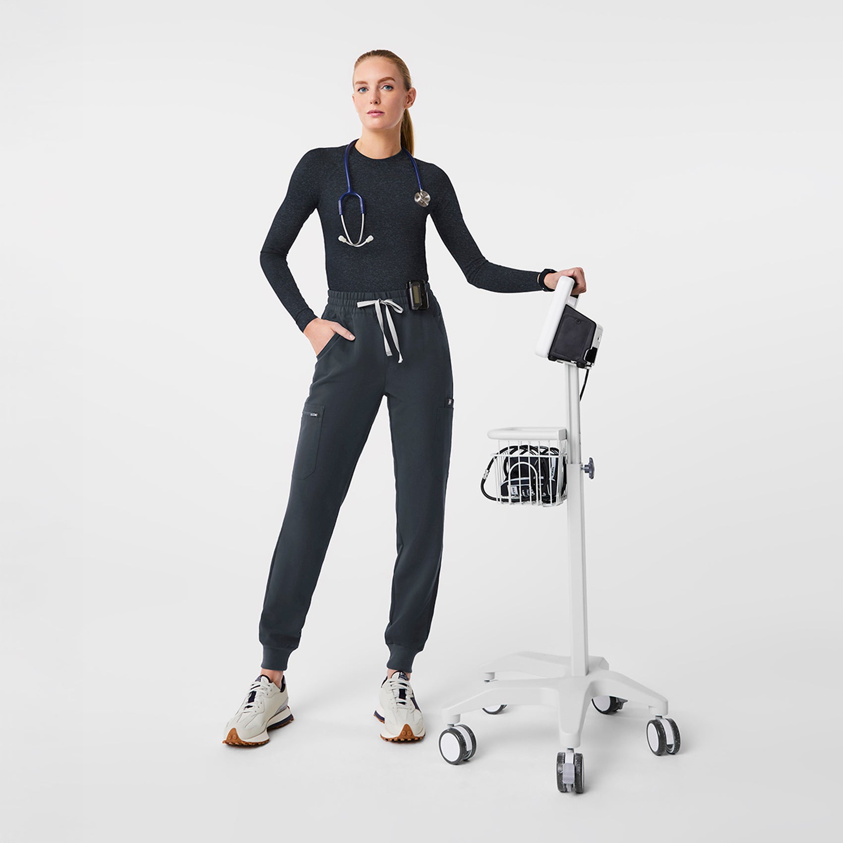 Uman High-Rise Jogger Scrub Pant - Dark Harbor