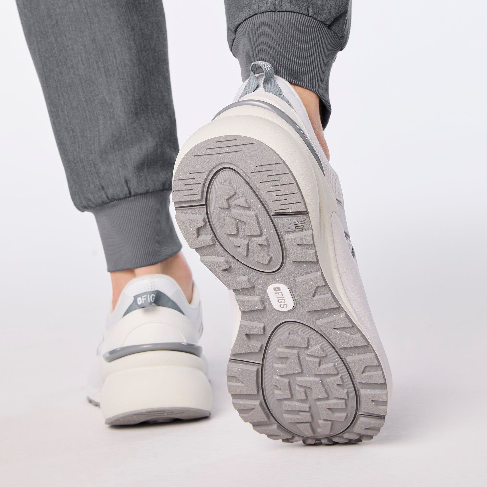 FIGS | New Balance 3447 Zip - White