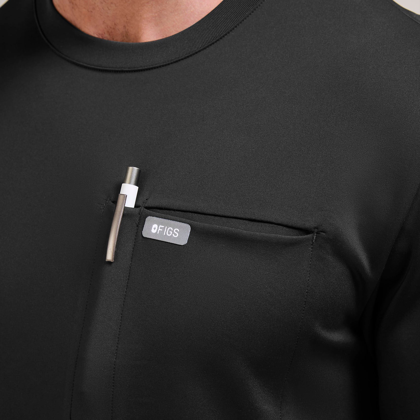 Destin Relaxed Long-Sleeve Scrub Top - Black