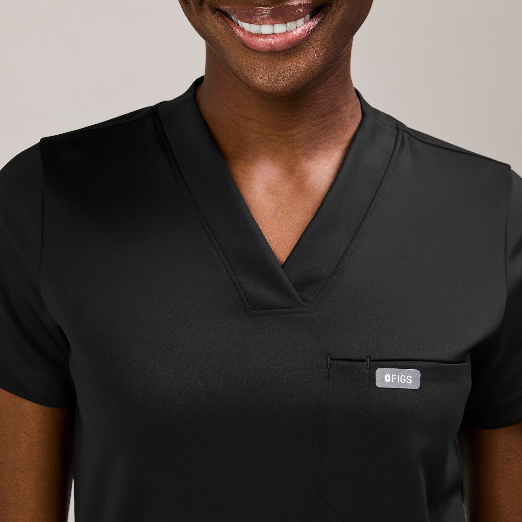 Sona Slim Scrub Top - Black