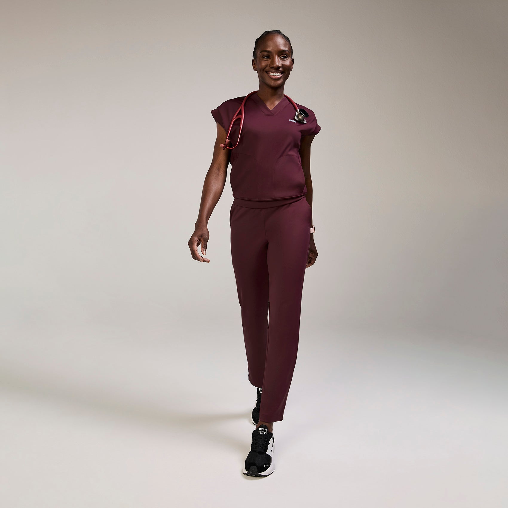 Mira Banded Scrub Top - Burgundy