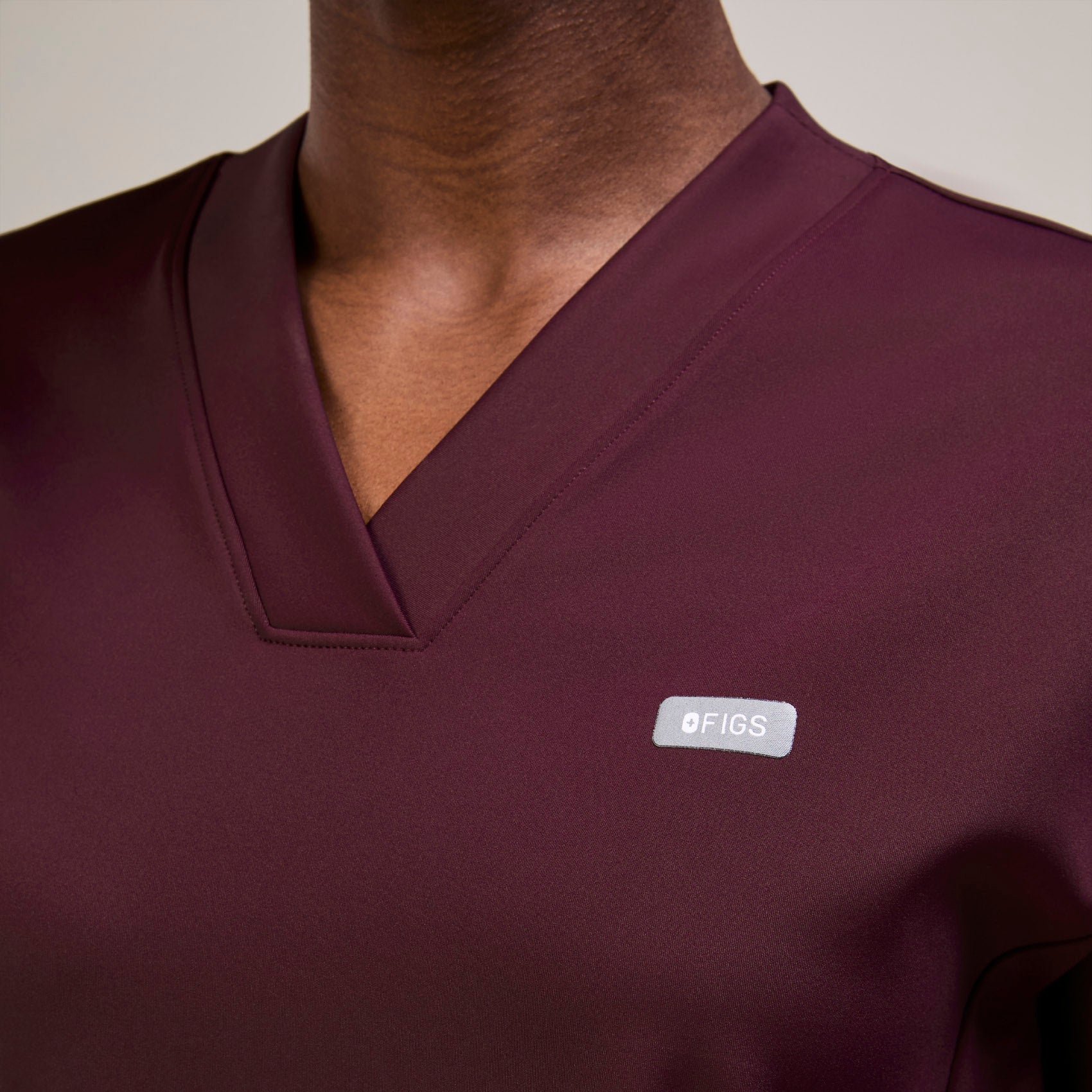 Mira Banded Scrub Top - Burgundy