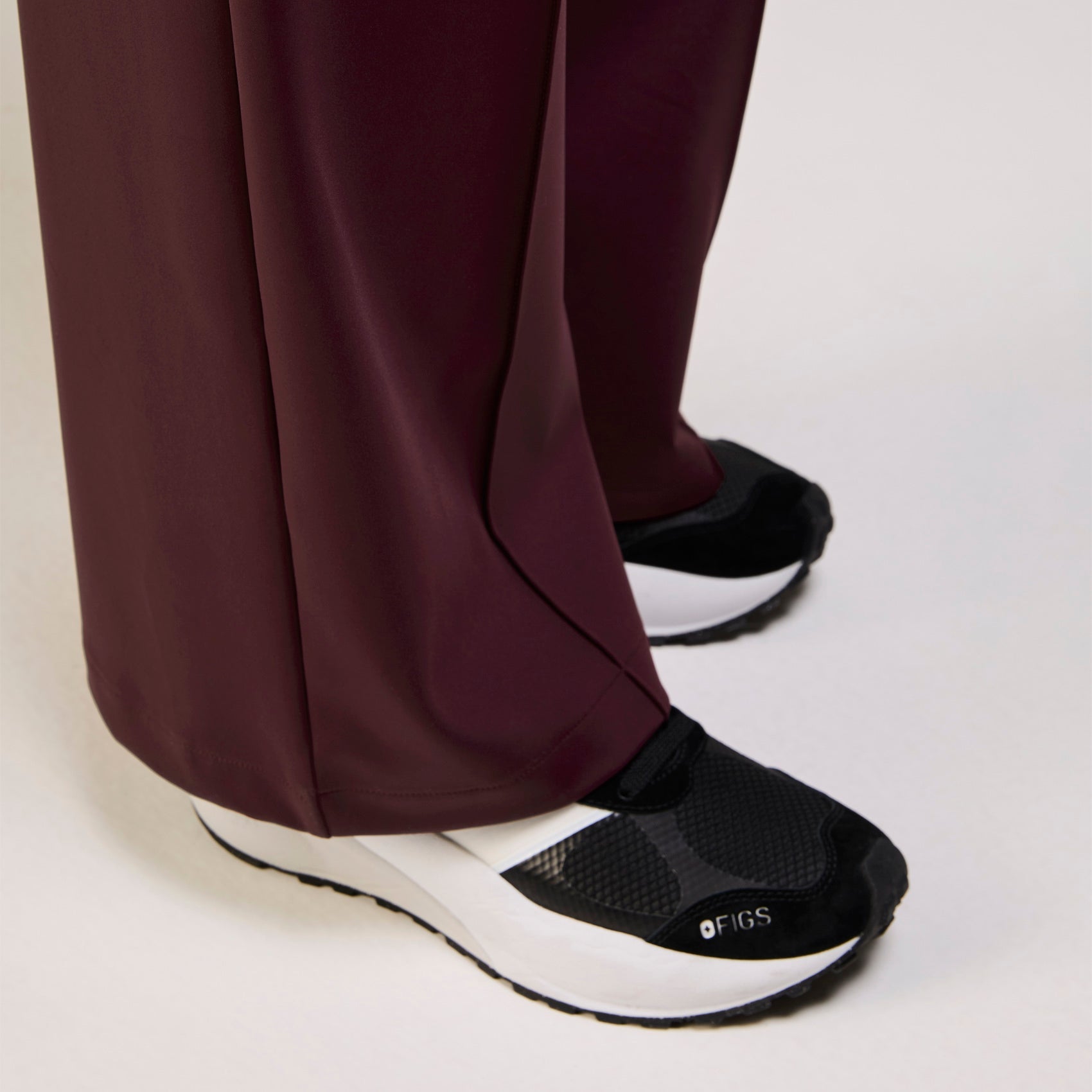 Salina High-Rise Wide-Leg Scrub Pant - Burgundy