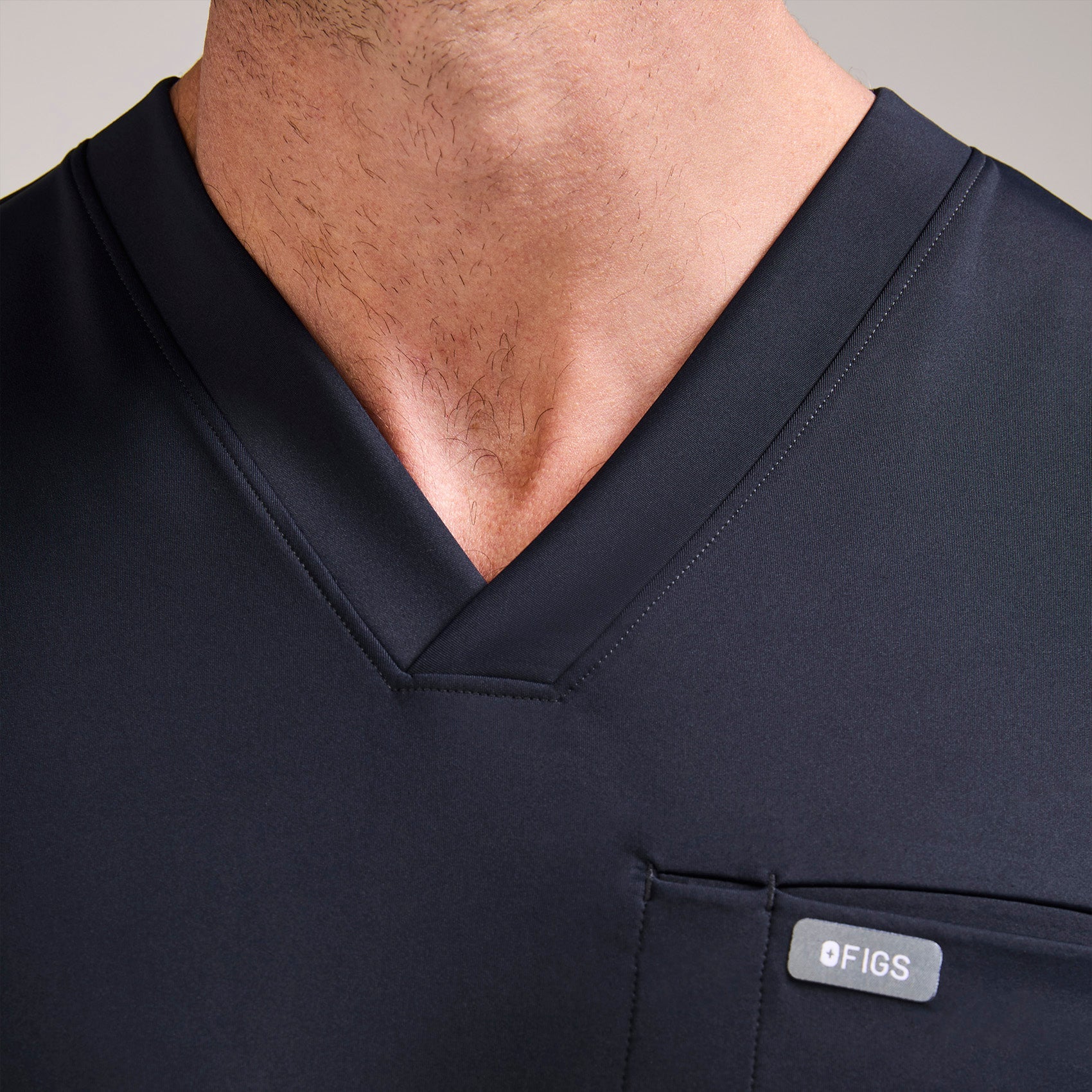 Logan V-Neck Scrub Top - Navy