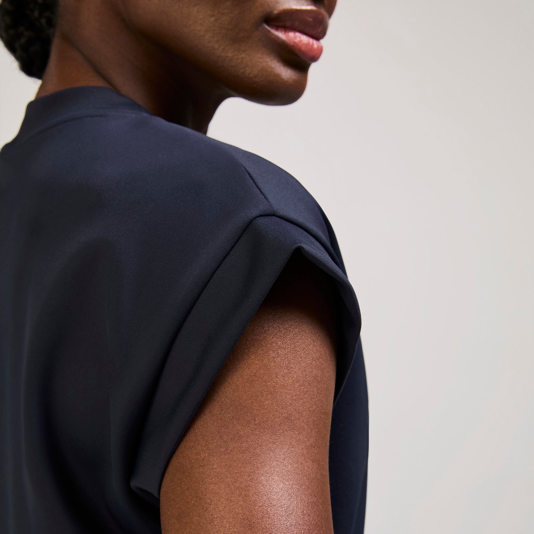 Mira Banded Scrub Top - Navy