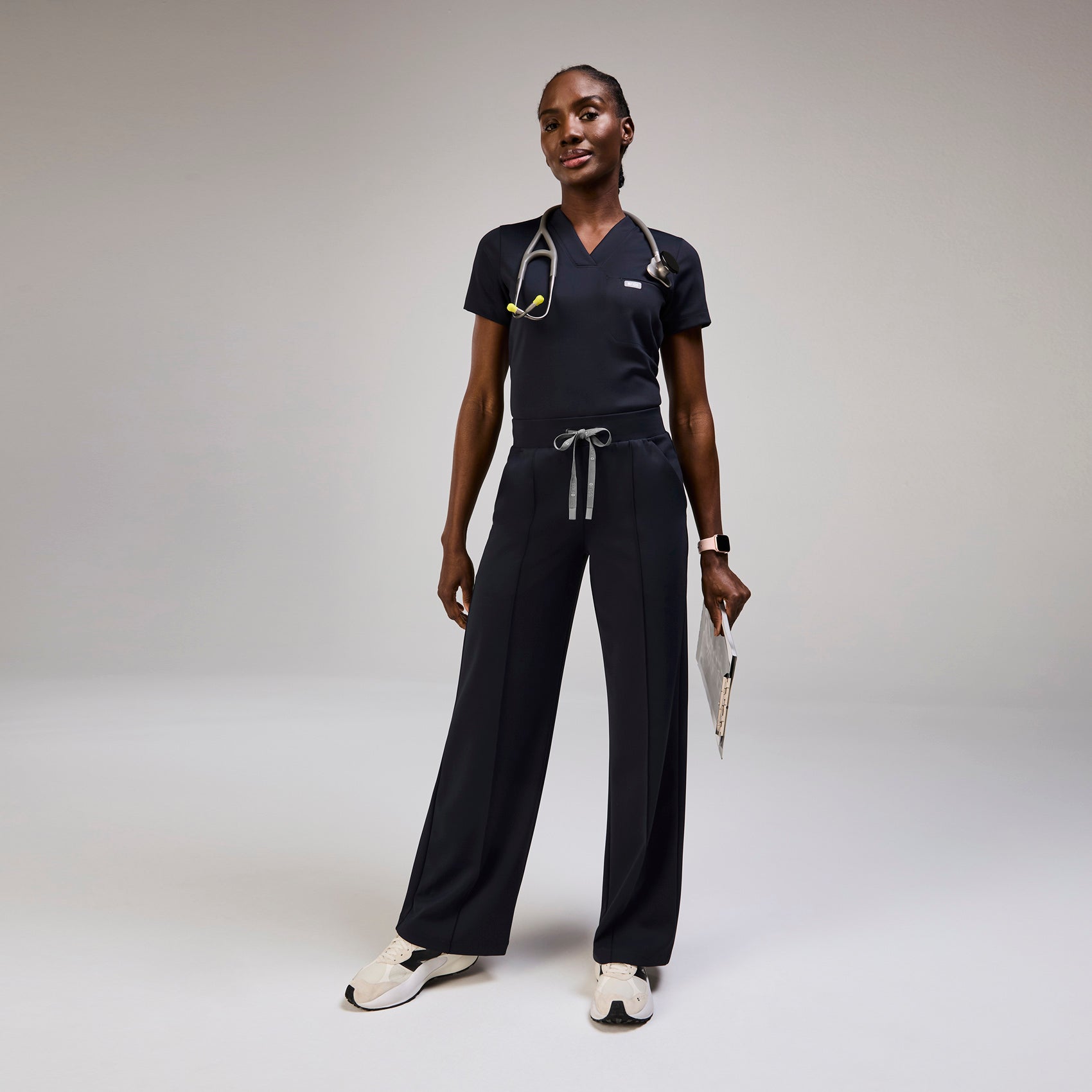 Sona Slim Scrub Top - Navy