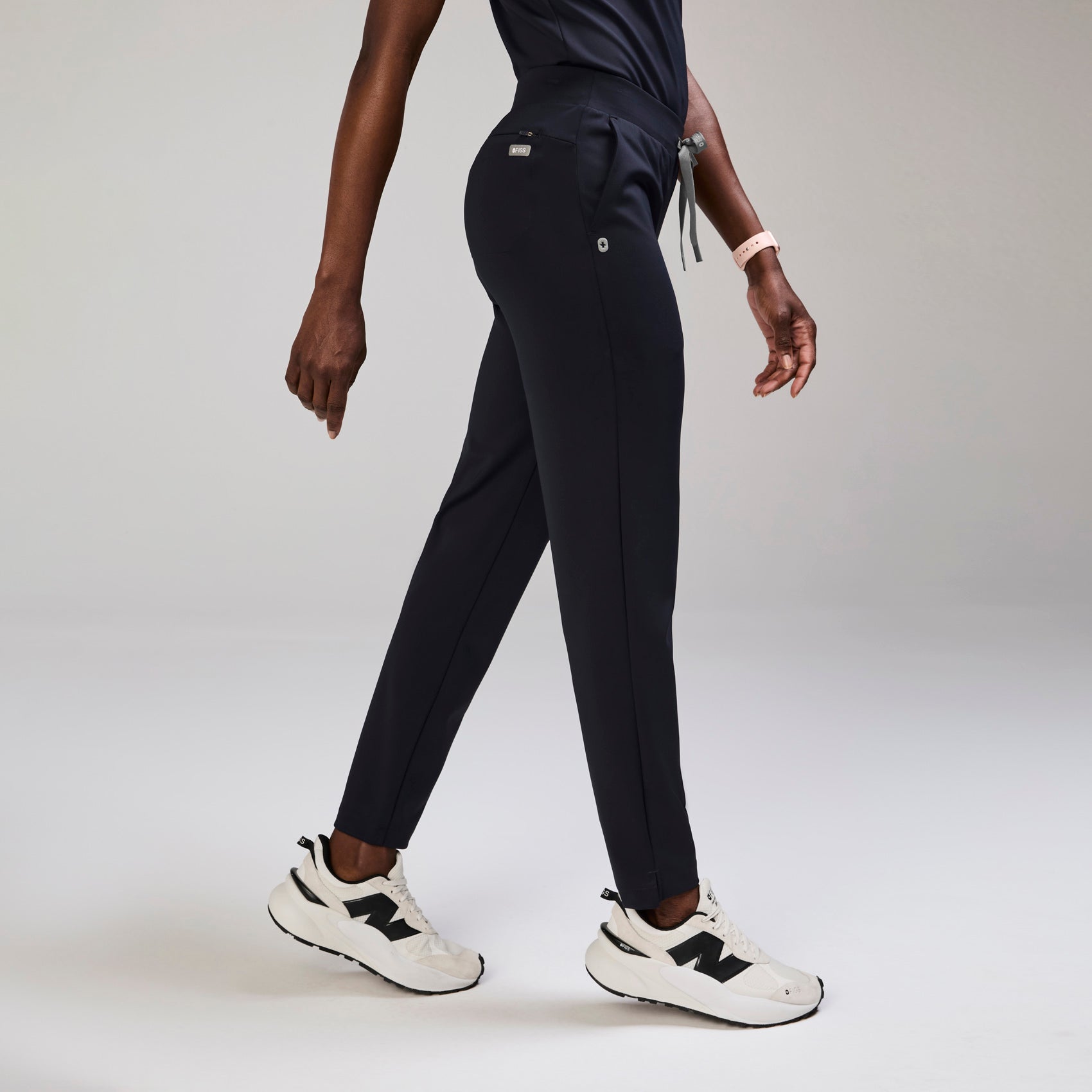 Tena Slim Tapered Scrub Pant - Navy