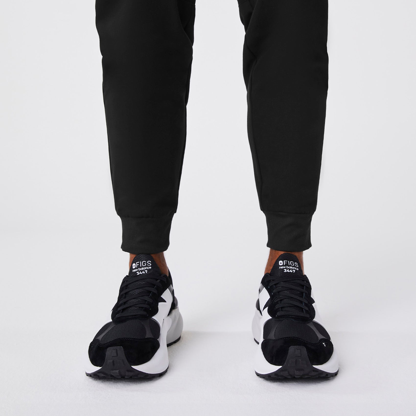 FIGS | New Balance 3447 - Black